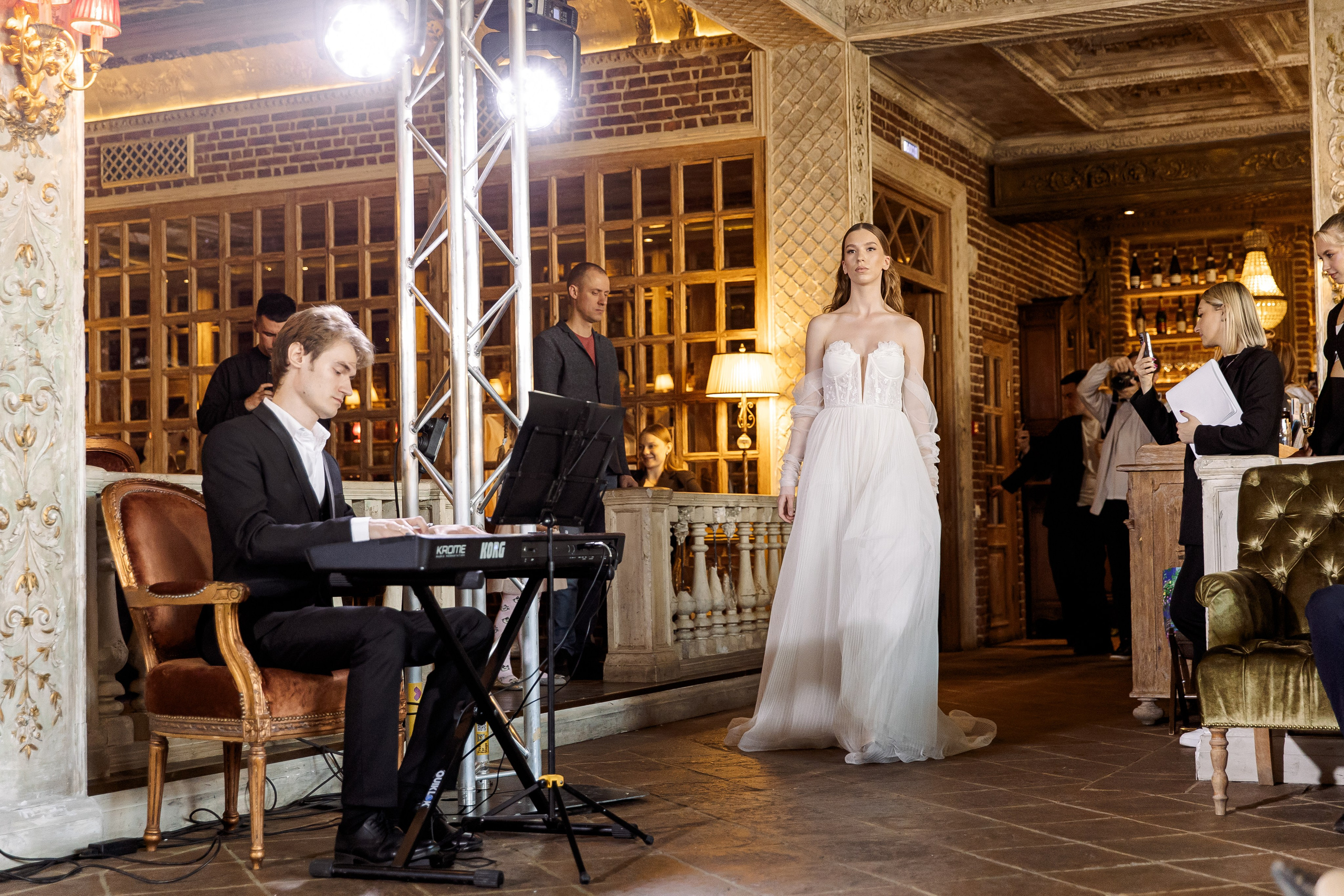 Свадебная выставка. Свадебный и семейный фотограф в Челябинске Юлия Ишимова