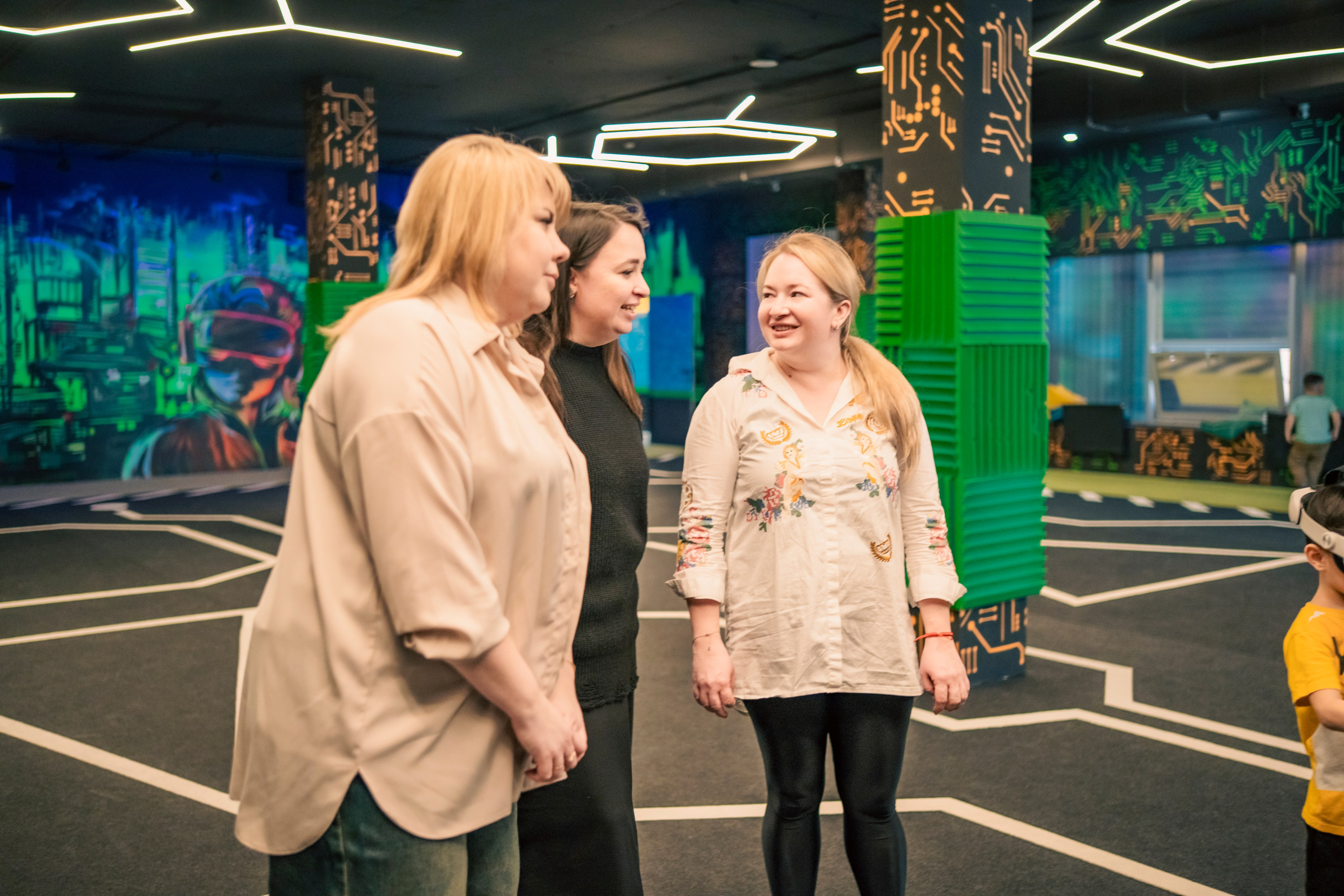 VR April-May. Felixtones