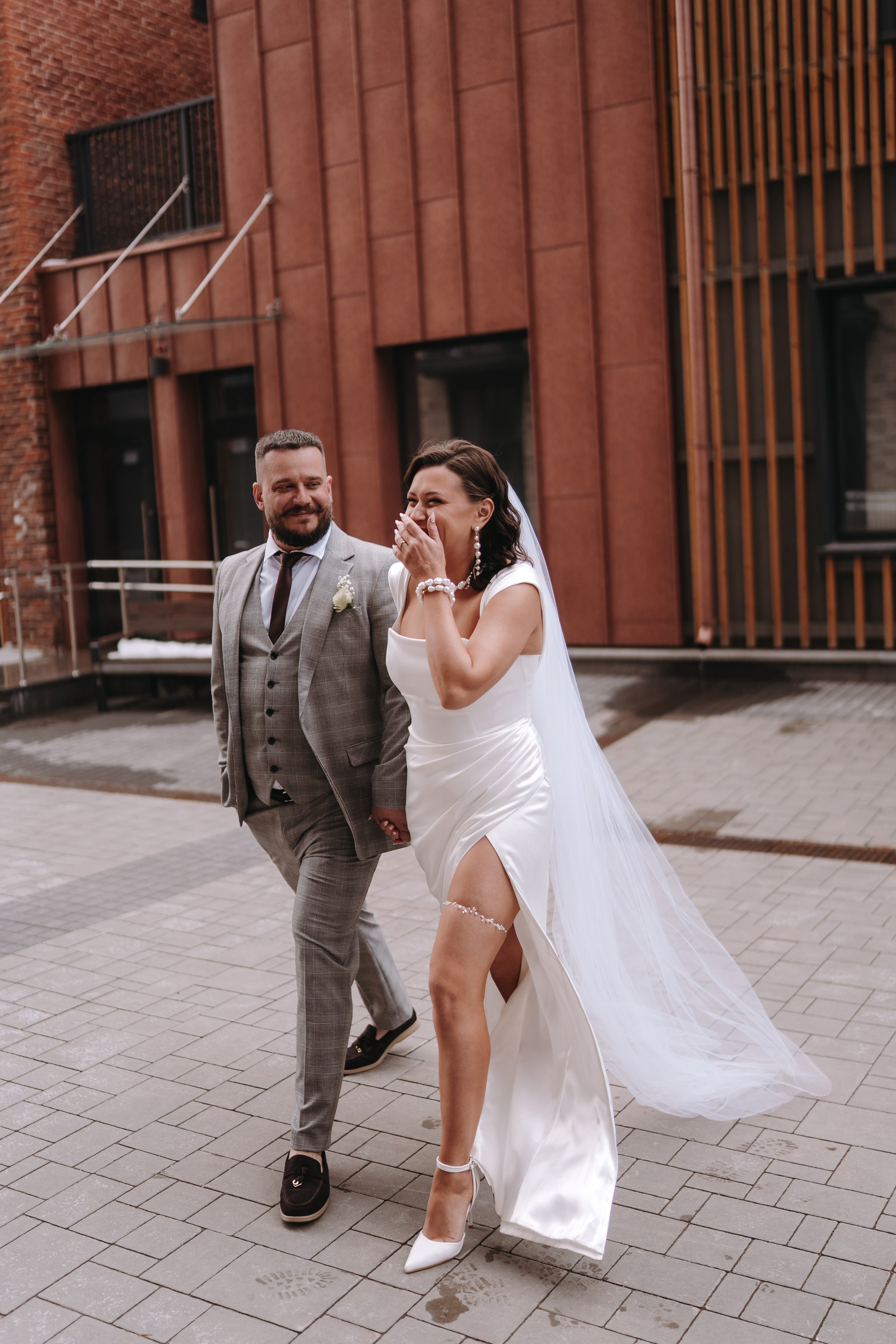 КИРОВСКИЙ ЗАГС, ЖК ИМПЕРИАЛ, ПАМЯТНИК БУРОВОЙ УСТАНОВКЕ, РЕСТОРАН ГРИ ХОЛЛ УФА