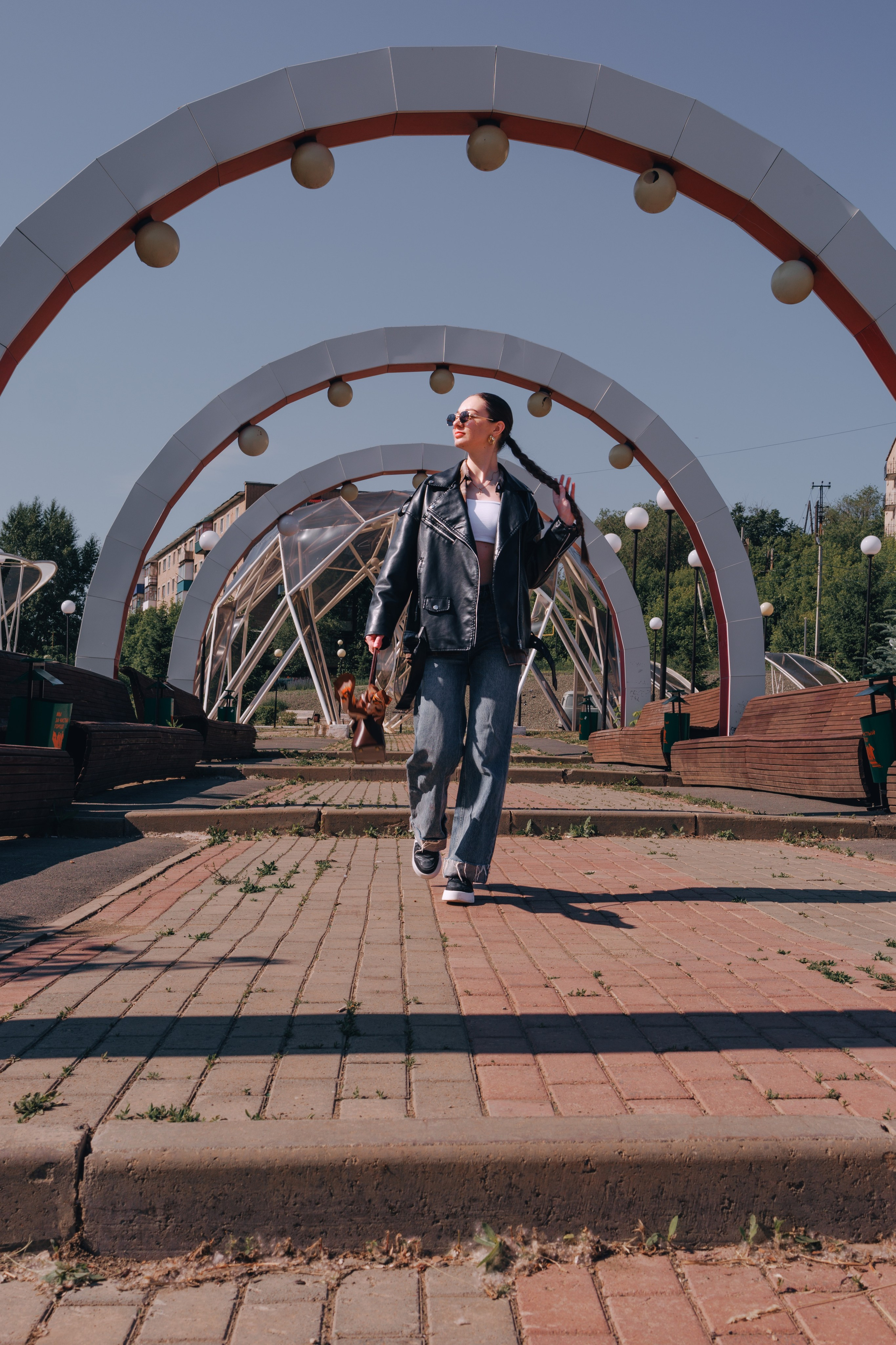 Городская индивидуальная фотосессия в Медногорске. Фотограф Медногорск Кувандык Оксана Шерехода свадебные, семейные, индивидуальные, школьные фотосессии. Печать фотоальбомов