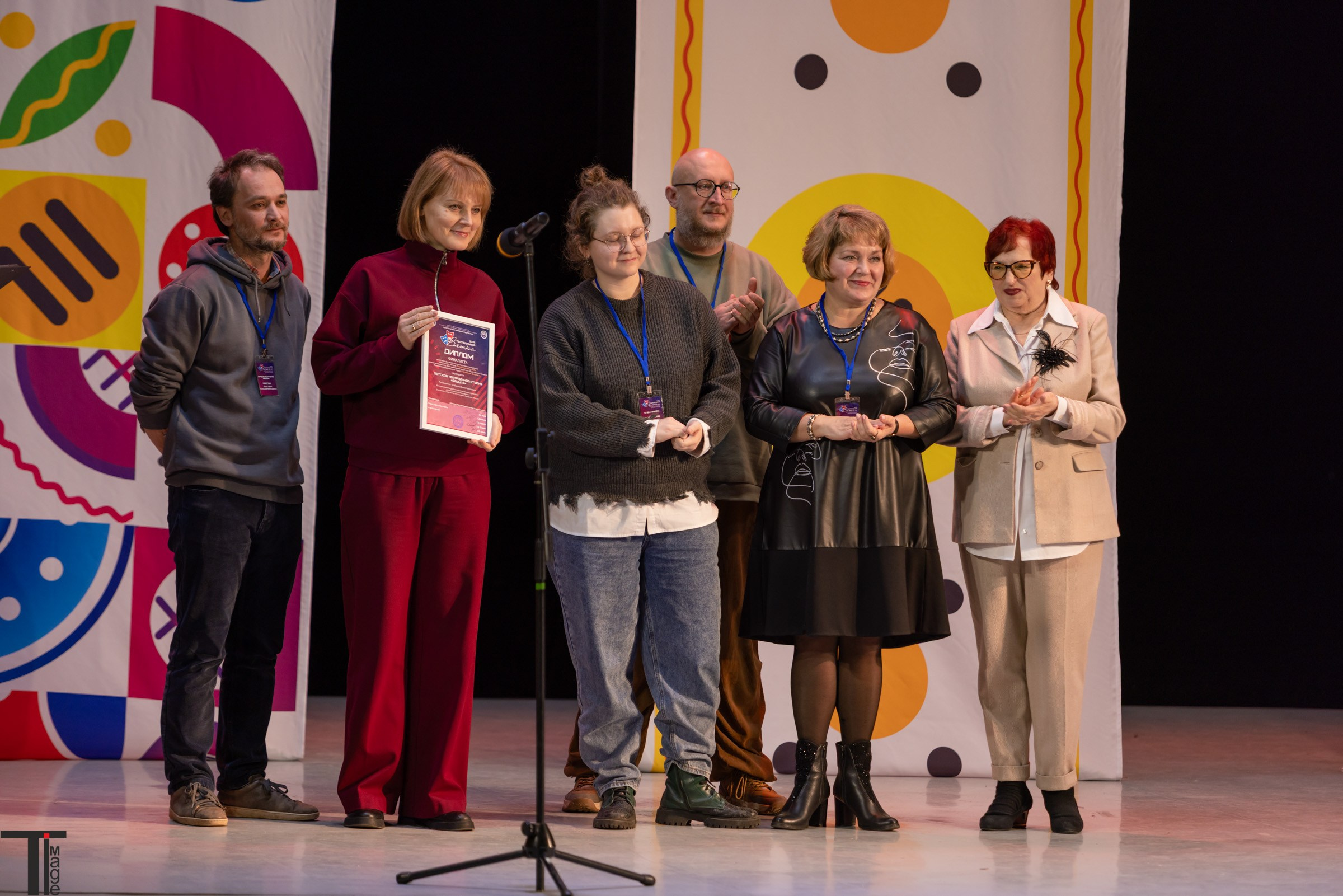 Театральная Вятка 2025. Имидж Технологии — репортажная фотография в Кирове Кировской области. Производство сувенирных магнитов, заливных этикеток и значков