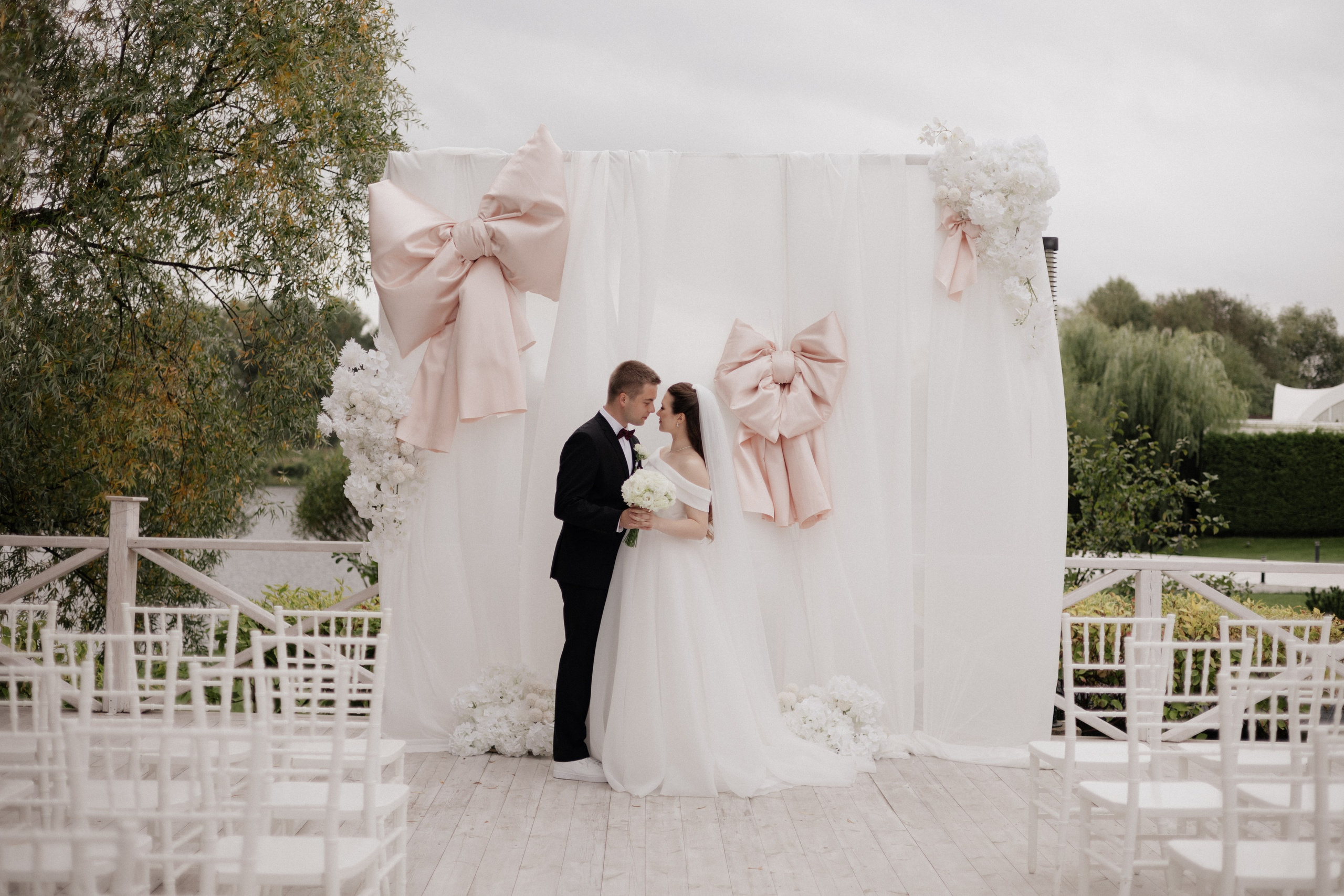 Аня и Саша. Свадьба в Юдино парк. Свадебный и портретный фотограф в Москве Анастасия Масюк