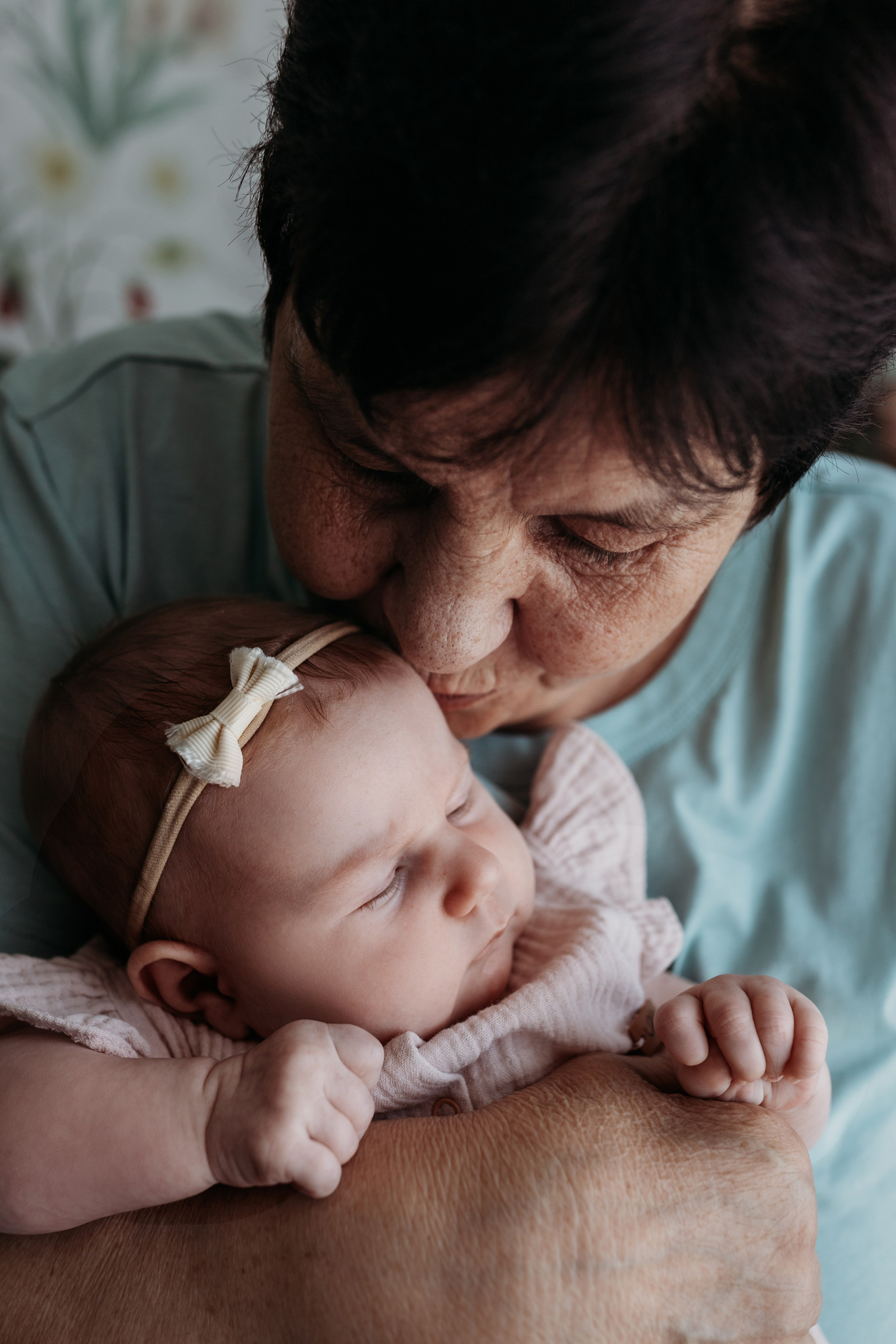 Женская линия. Фотограф новорожденных в г. Барнаул Ренпенинг Катерина