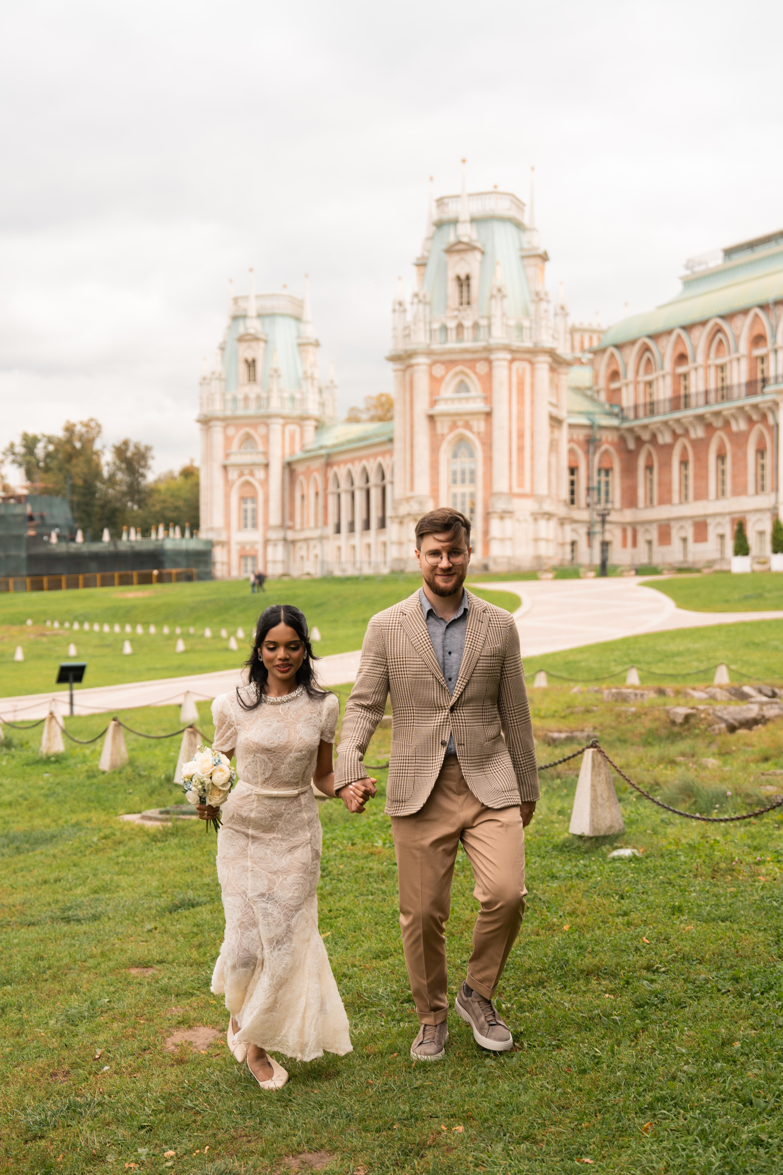 Максим и Харша, Царицыно. Свадебный фотограф в Москве Анна Полушина