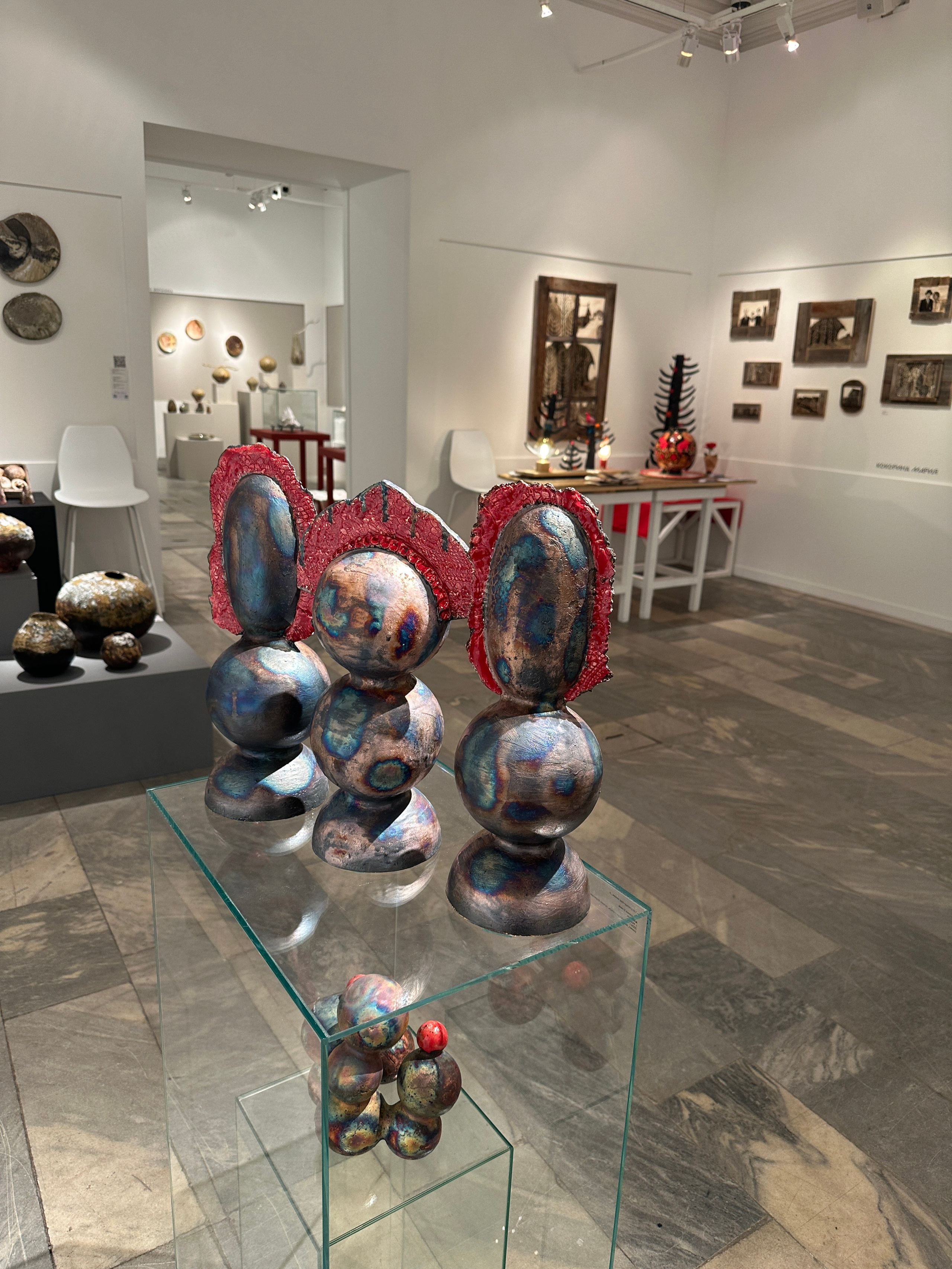 Salon 4ceramics / Всероссийский музей декоративного искусства. Елена Алексенко, художник-керамист. @iguana-ae керамка