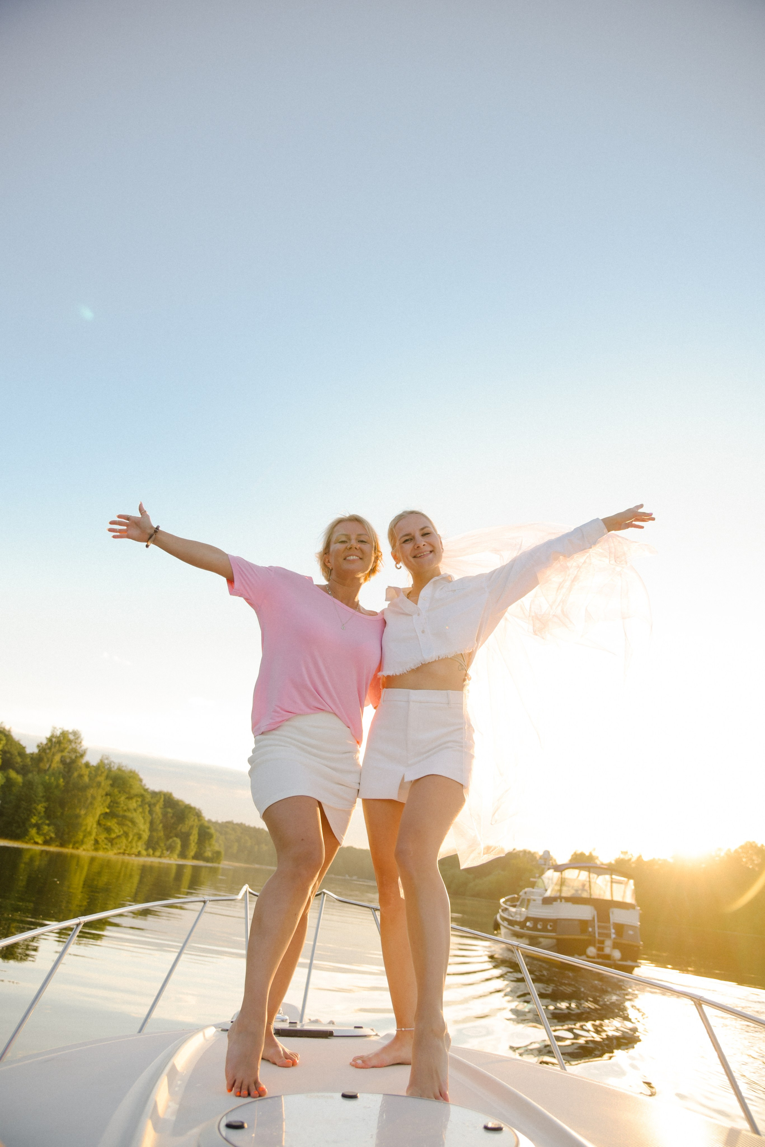 Девичник на яхте. Фотограф Лола Волна, город Москва