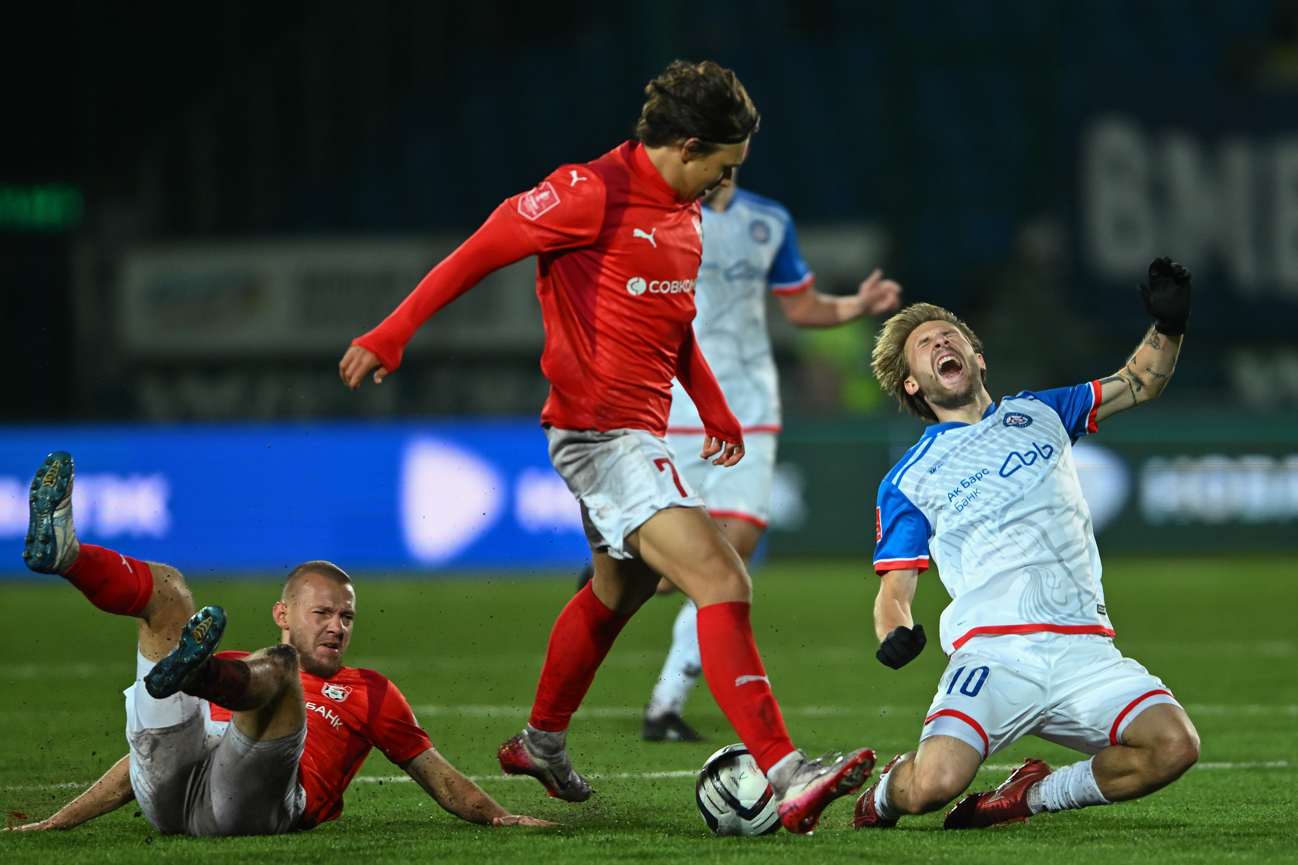 Фотограф на футбол. Спортивный и репортажный фотограф в Казани Вячеслав Сатонин