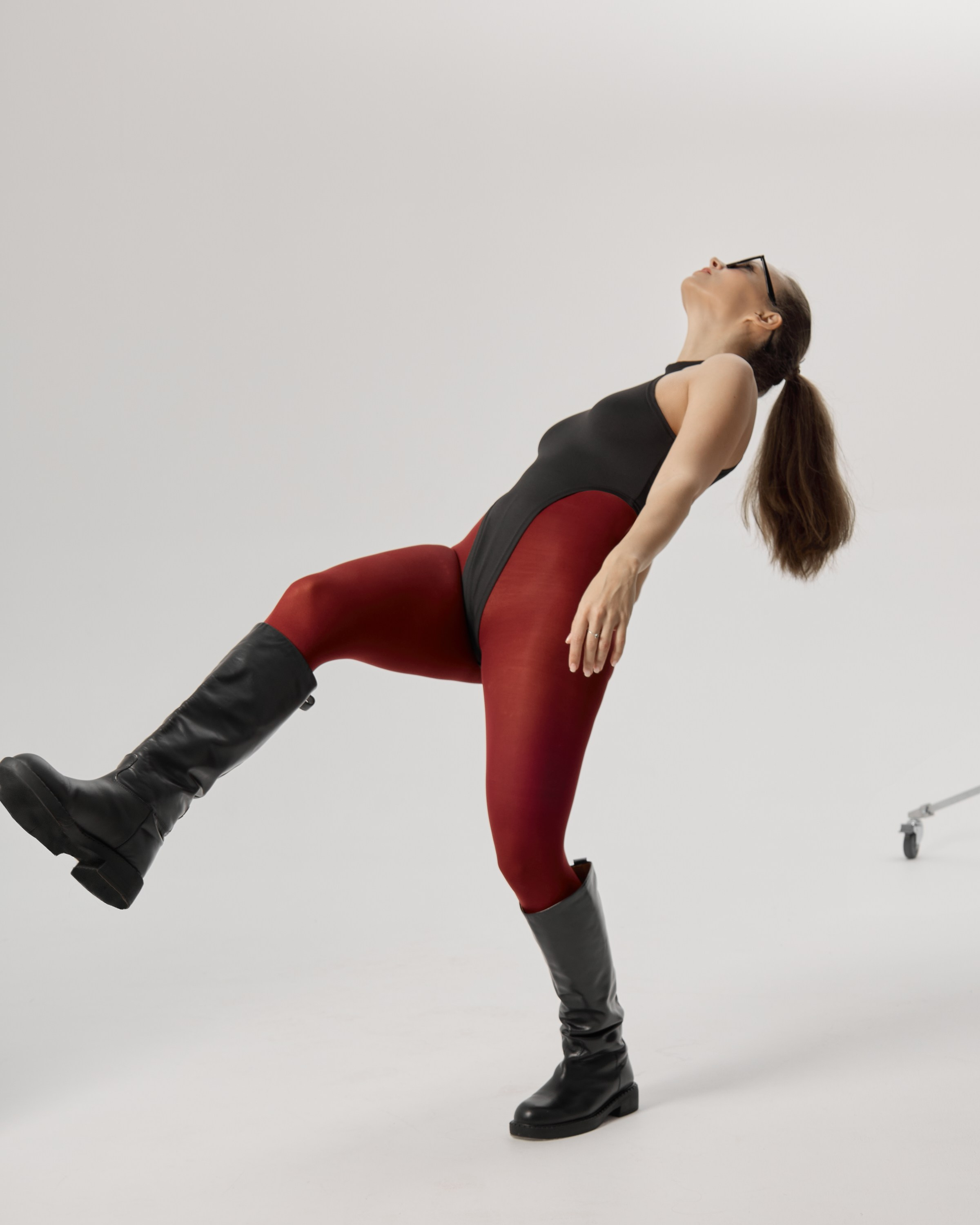 Контент. Меня зовут Марина Конор, я портретный фэшн и контент фотограф в Москве