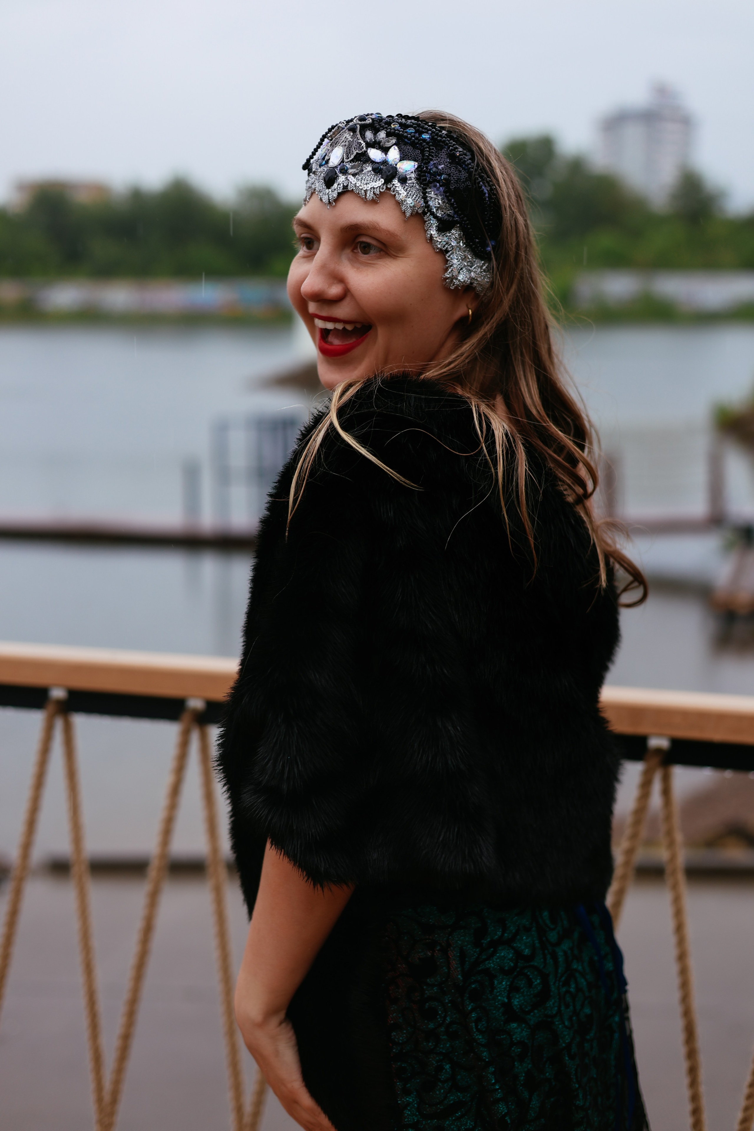 ВСТРЕЧА ЗАКАТА «ТЫ КОРОЛЕВА». Фотограф Красноярск съемки лавстори, фотосессия в студии, портретная съемка, творческие фотосессии