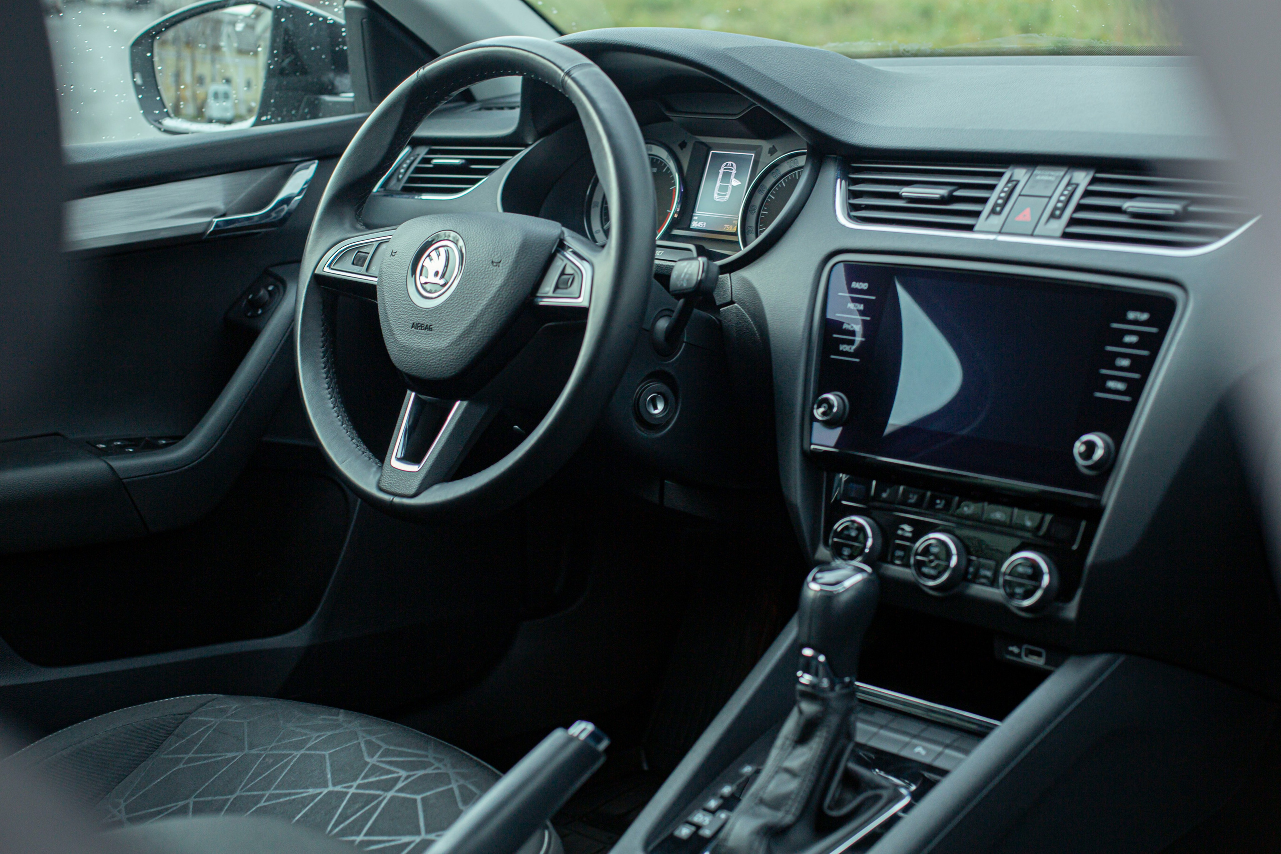 ŠKODA OCTAVIA. Автомобильный фотограф в Екатеринбурге Сергей Эндерс