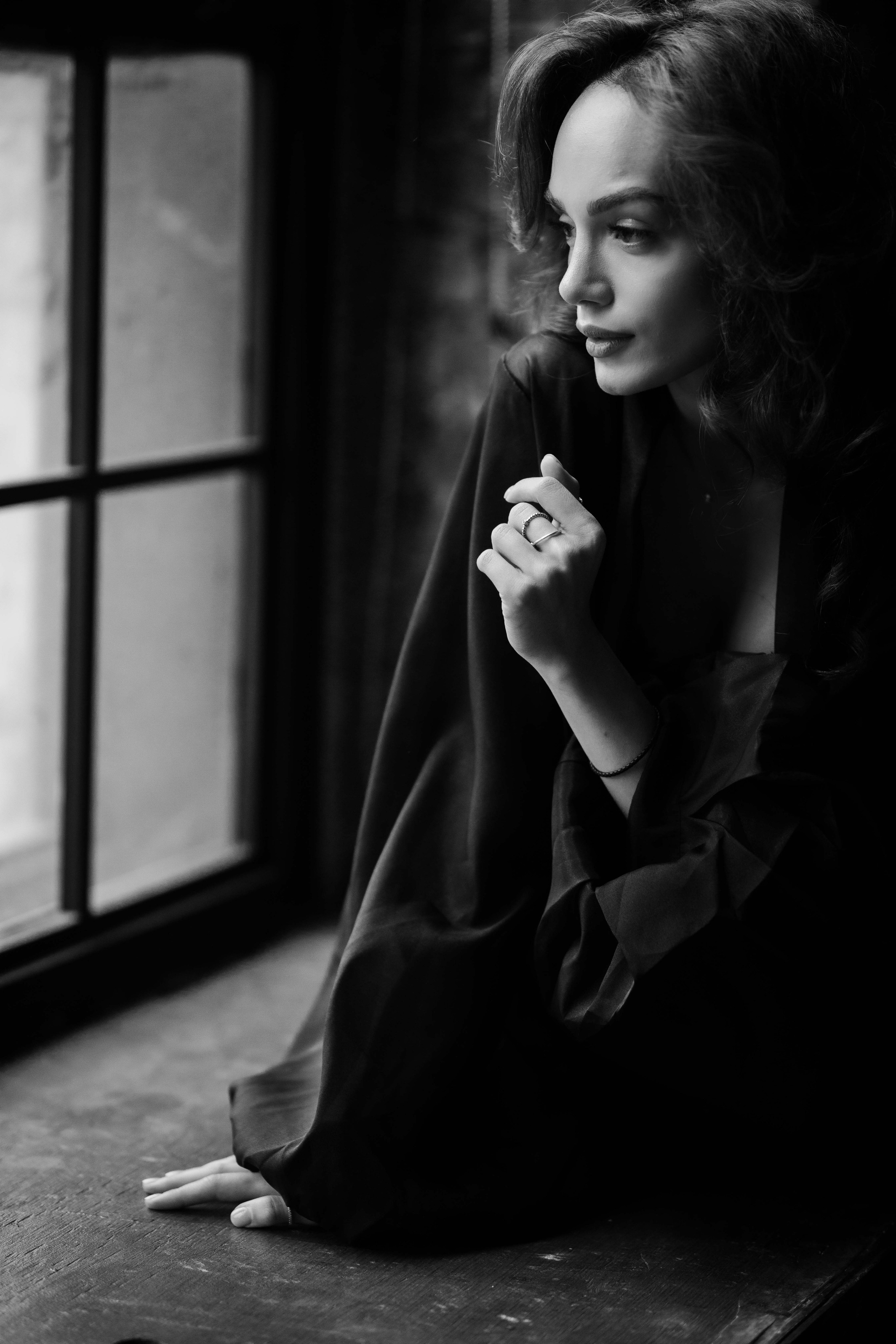 Женское. ЧБ Фотограф Ольга Лесли