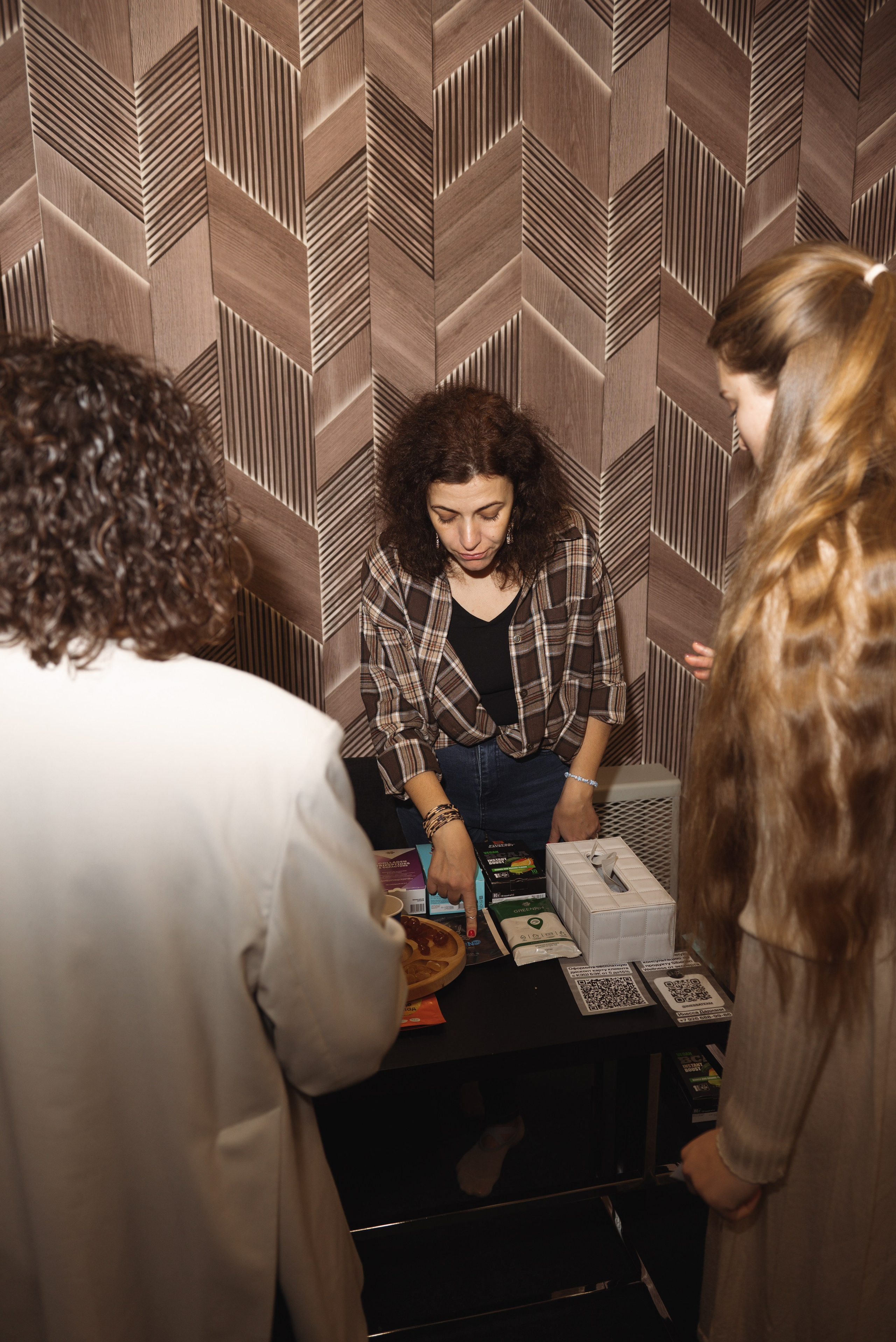 Годовщина коворкинга «Луч». Фотограф Москва Настя Профотовна. Репортажные, свадебные и контент фотосессии