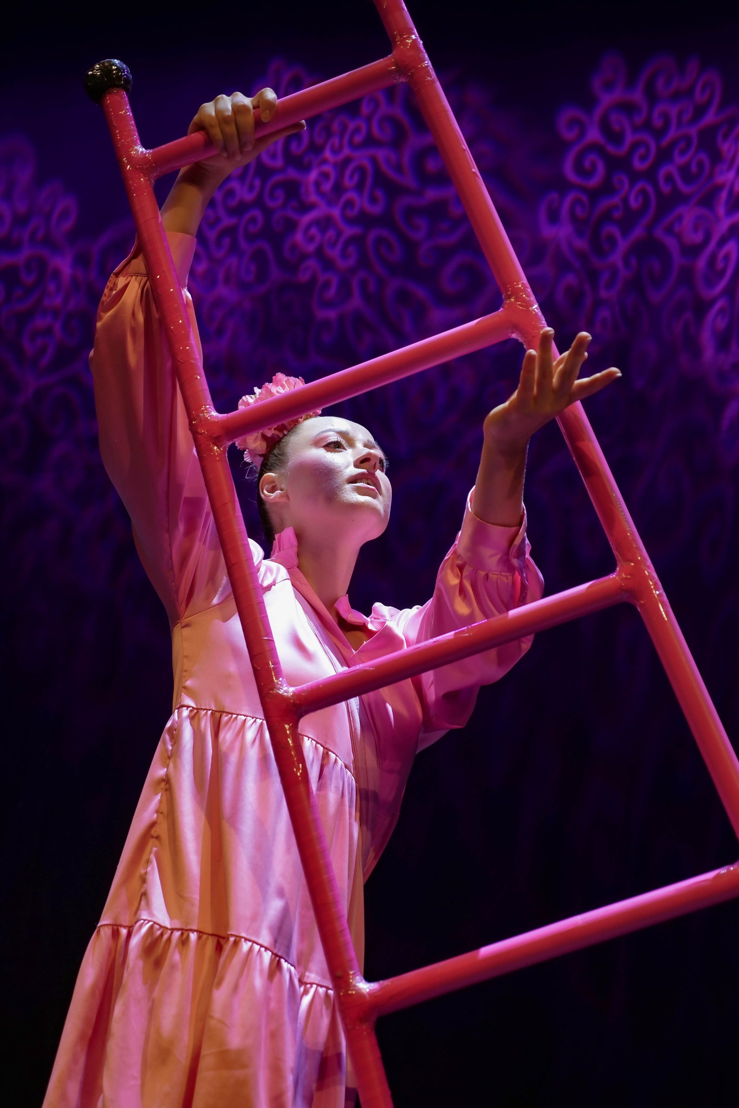 Circus. Фотограф / видеограф в Москве и Сочи Sofia Riversong