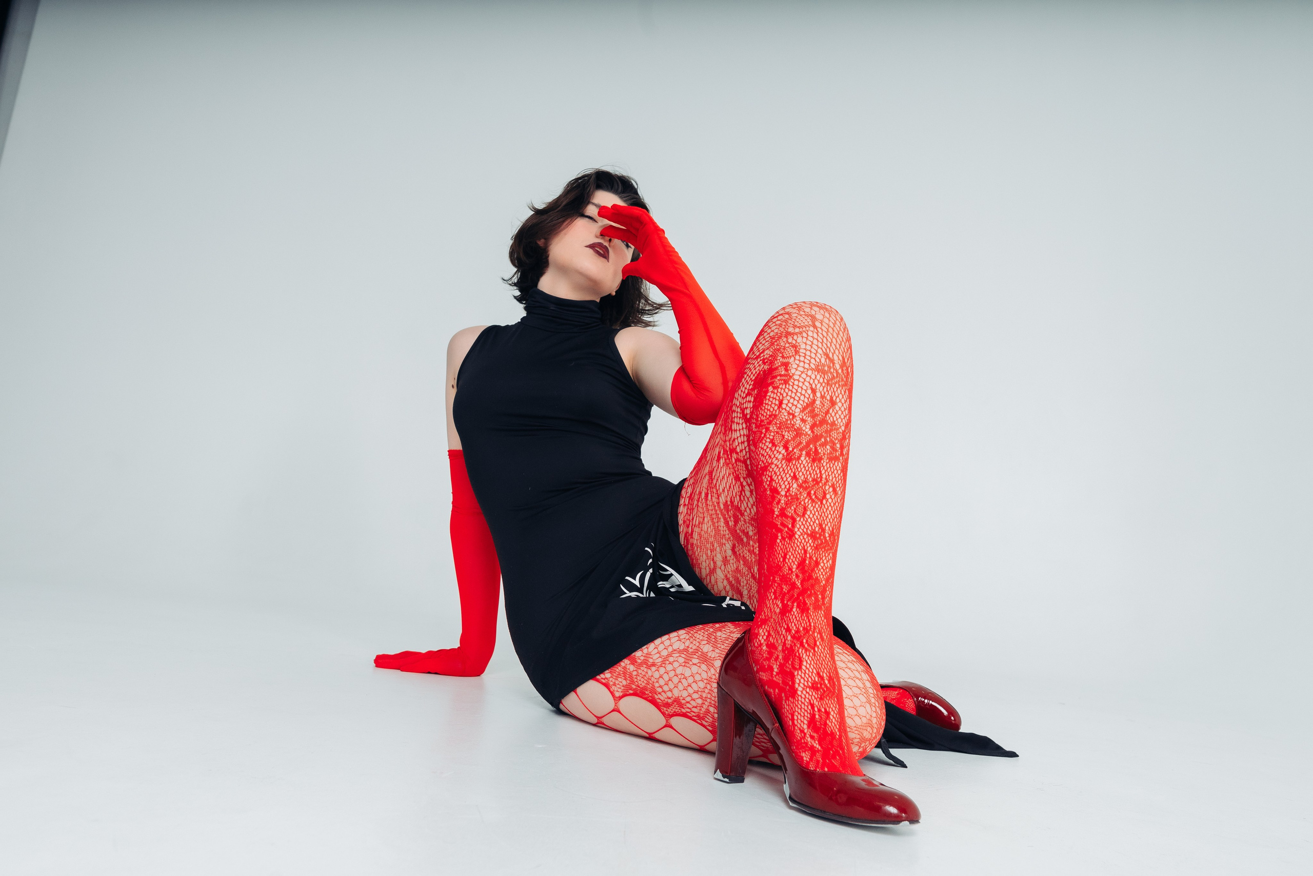 Я профессиональный фотограф, специализирующийся на *свадебной* и *семейной фотосъёмке* в Санкт-Петербурге. Самые искренние эмоции. Роман Шитиков —свадебный, семейный фотограф в Санкт-Петербурге