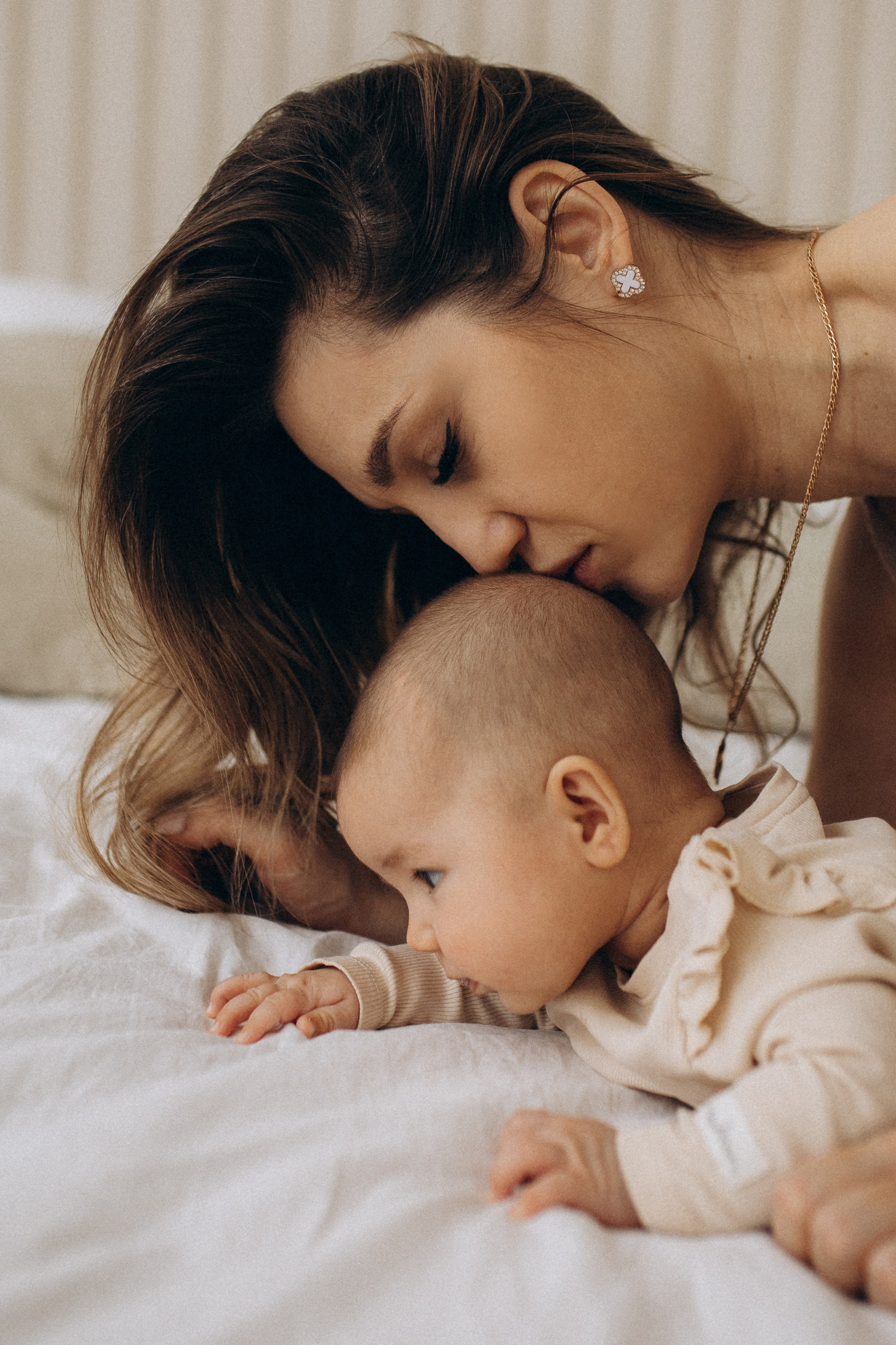 Студийная фотосессия мамы с малышкой Самара. Семейный фотограф в Самаре Елена Ефимова