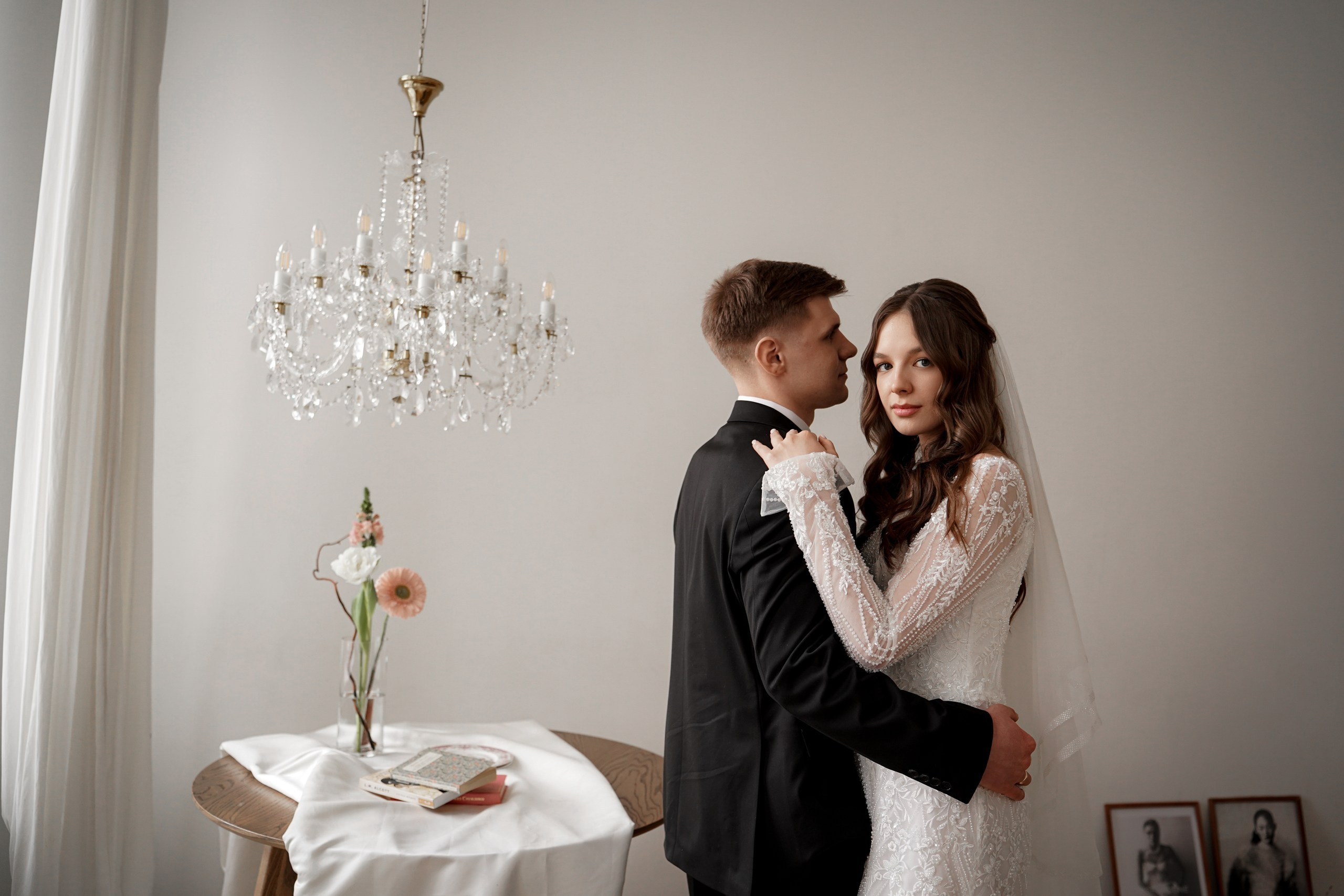 Свадьба в студии Флакон. Свадебный фотограф в Ростове-на-Дону. Таинство Крещения и Венчания, семейные фотосессии. Алёна Чёботова