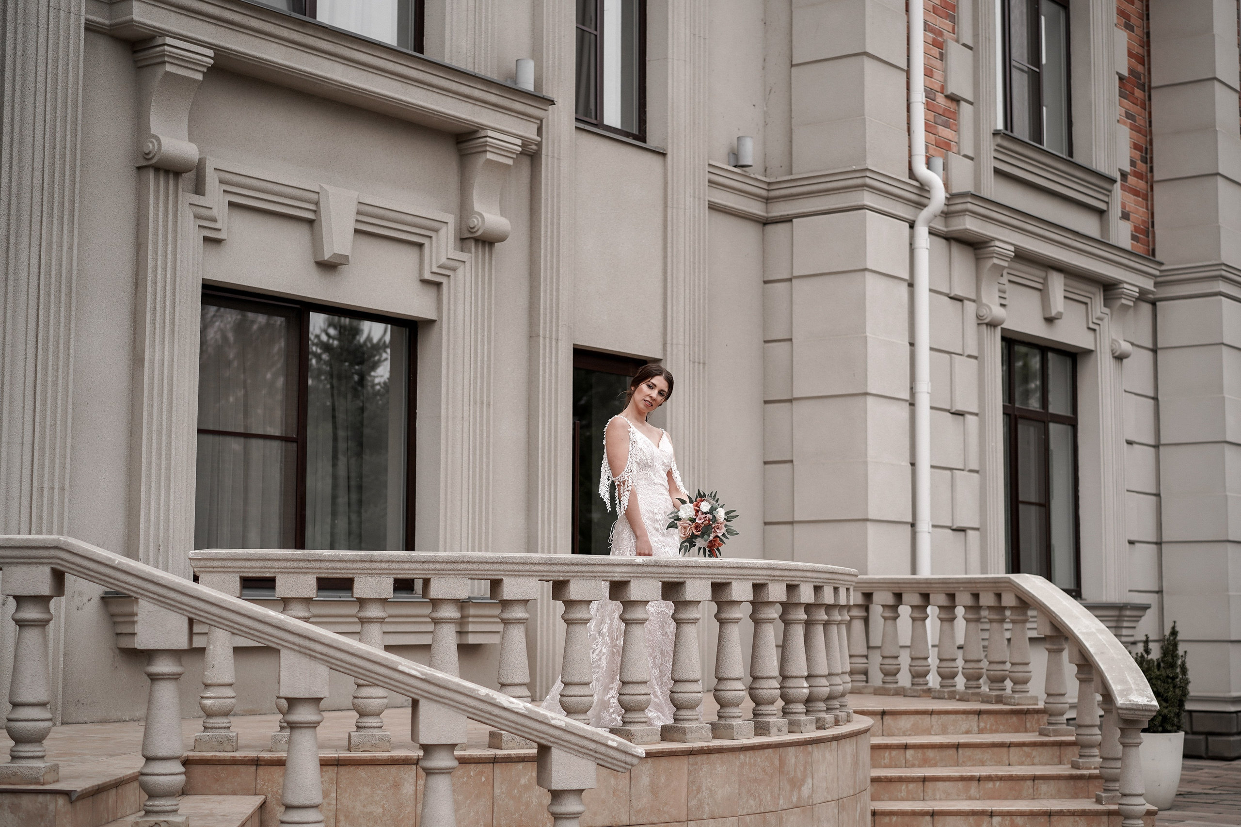 Свадебная фотосессия в Графском парке. Ростов-на-Дону. Свадебный фотограф в Ростове-на-Дону. Таинство Крещения и Венчания, семейные фотосессии. Алёна Чёботова