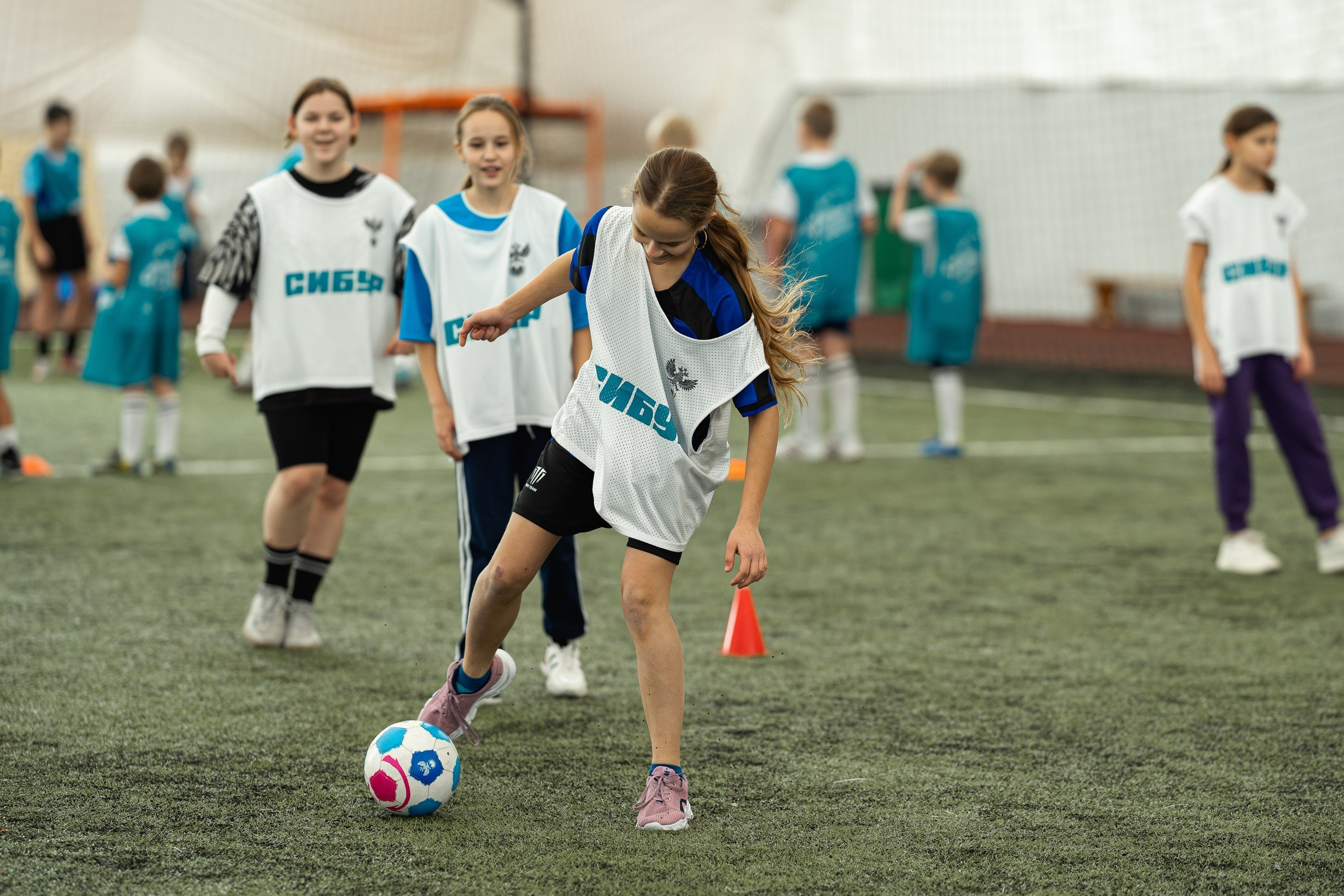 Фестиваль «СИБУР. Урок футбола» в рамках проекта Российского футбольного союза «Футбол в школе». Портретный и репортажный фотограф в Воронеже: Анастасия Пузикова