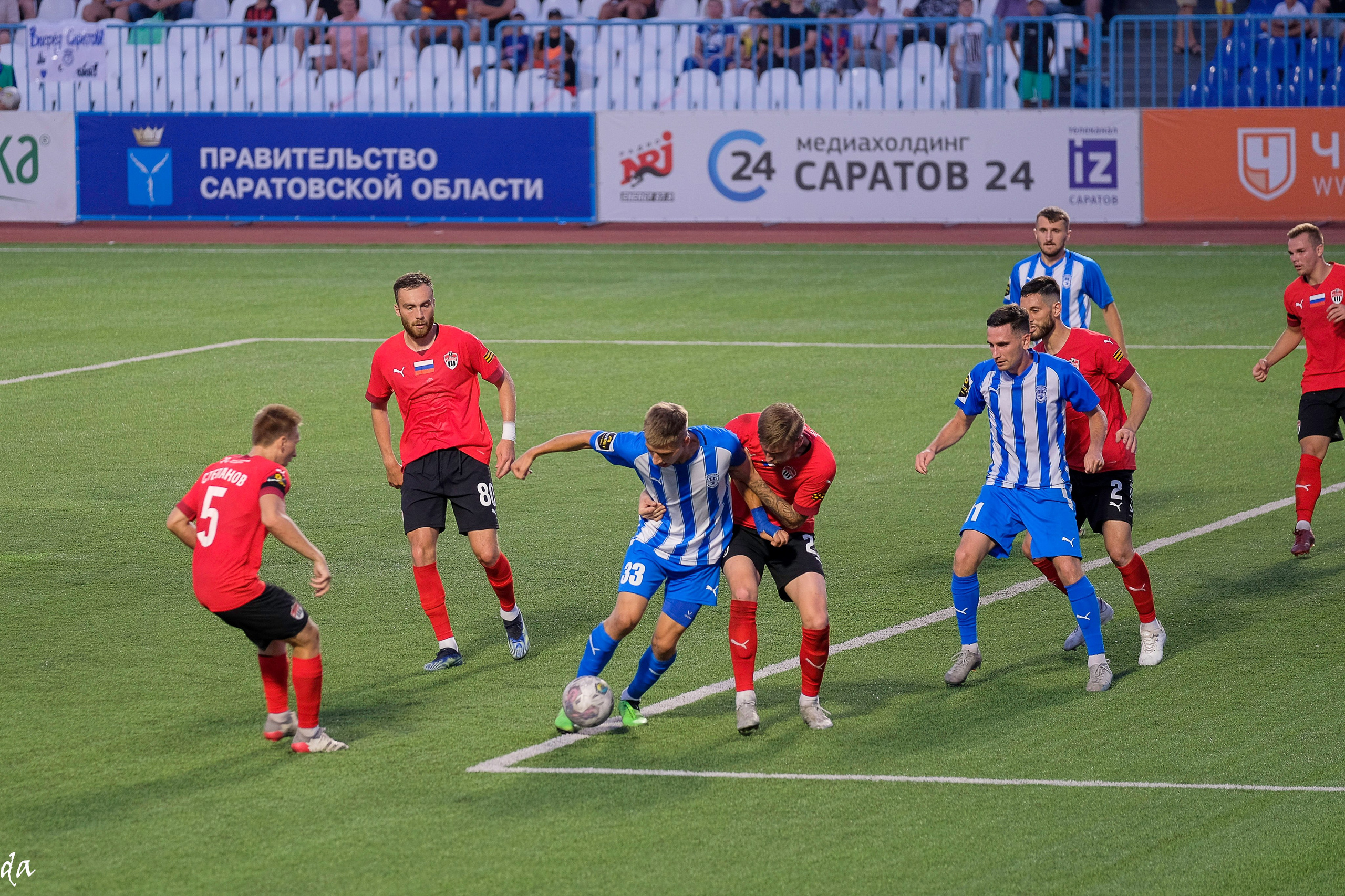 Фото футбольных матчей Первая лига ФНЛ. Фотограф Дмитрий Алексеев