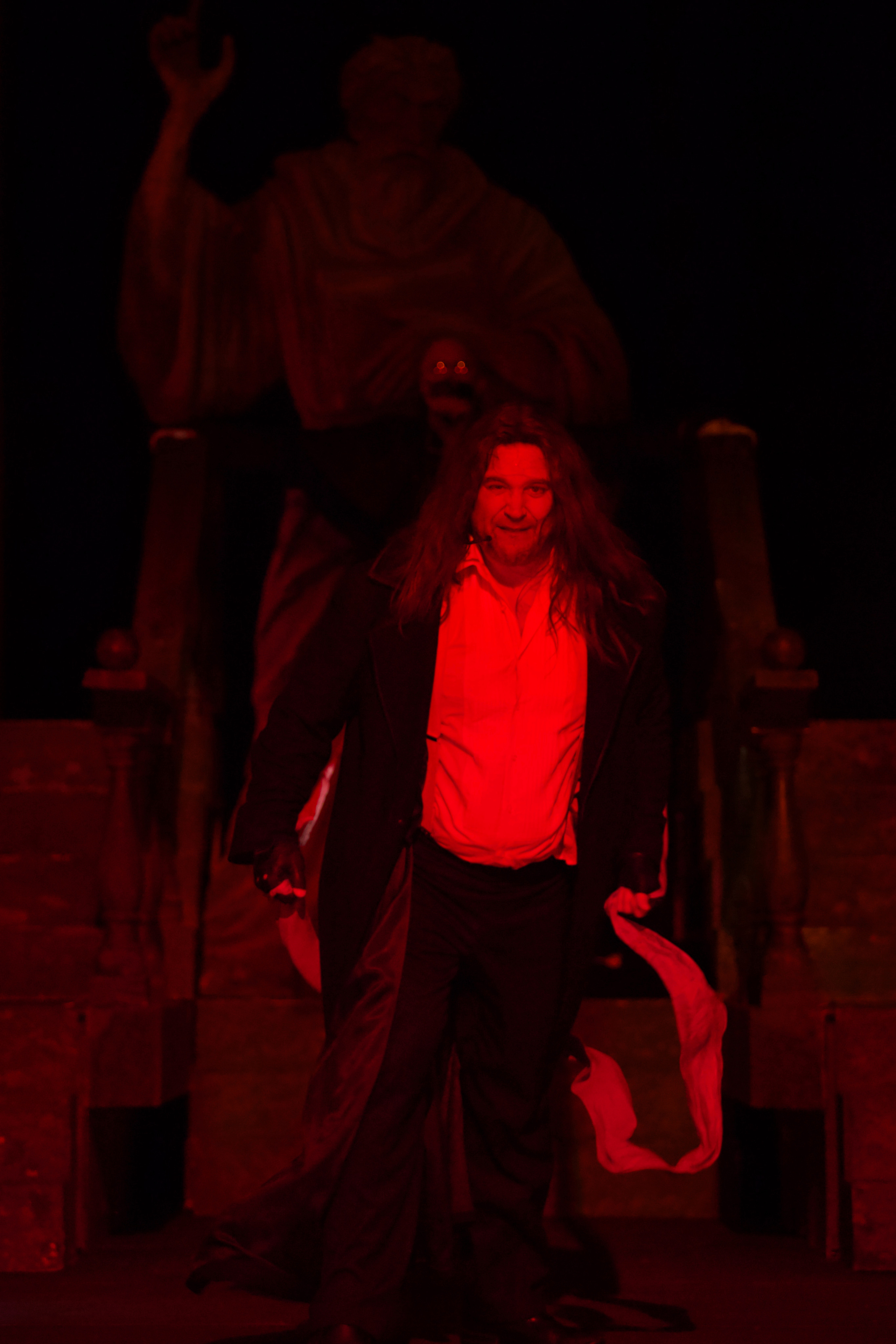 Театр Моссовета — Странная история доктора Джекила и мистера Хайда. Сайт фотографа Сергея Абрамова