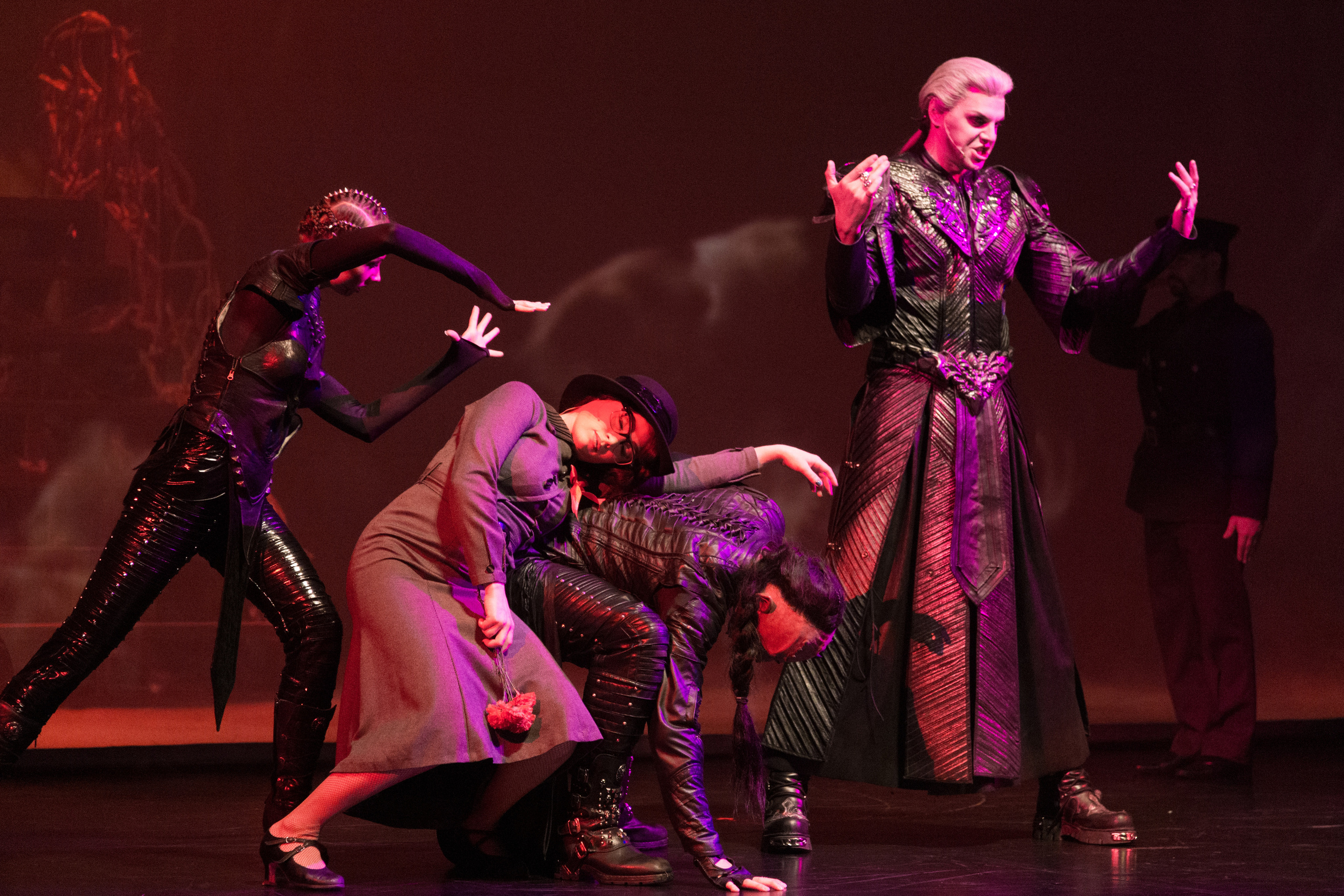 Makers Lab: Мастер и Маргарита. Сайт фотографа Сергея Абрамова