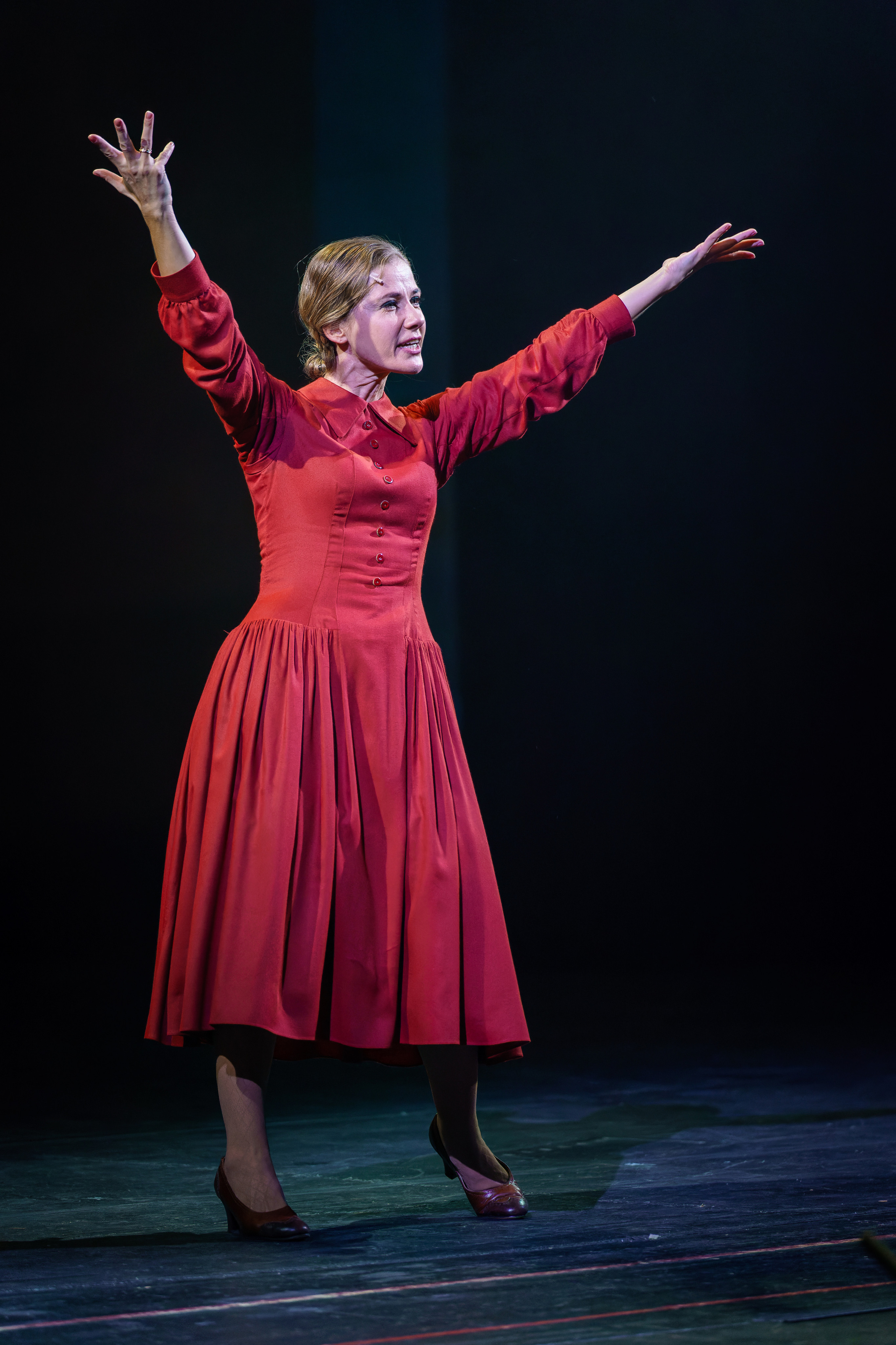 МХАТ Горького: Розовое платье Пресс показ 7 октября 2021 года. Сайт фотографа Сергея Абрамова