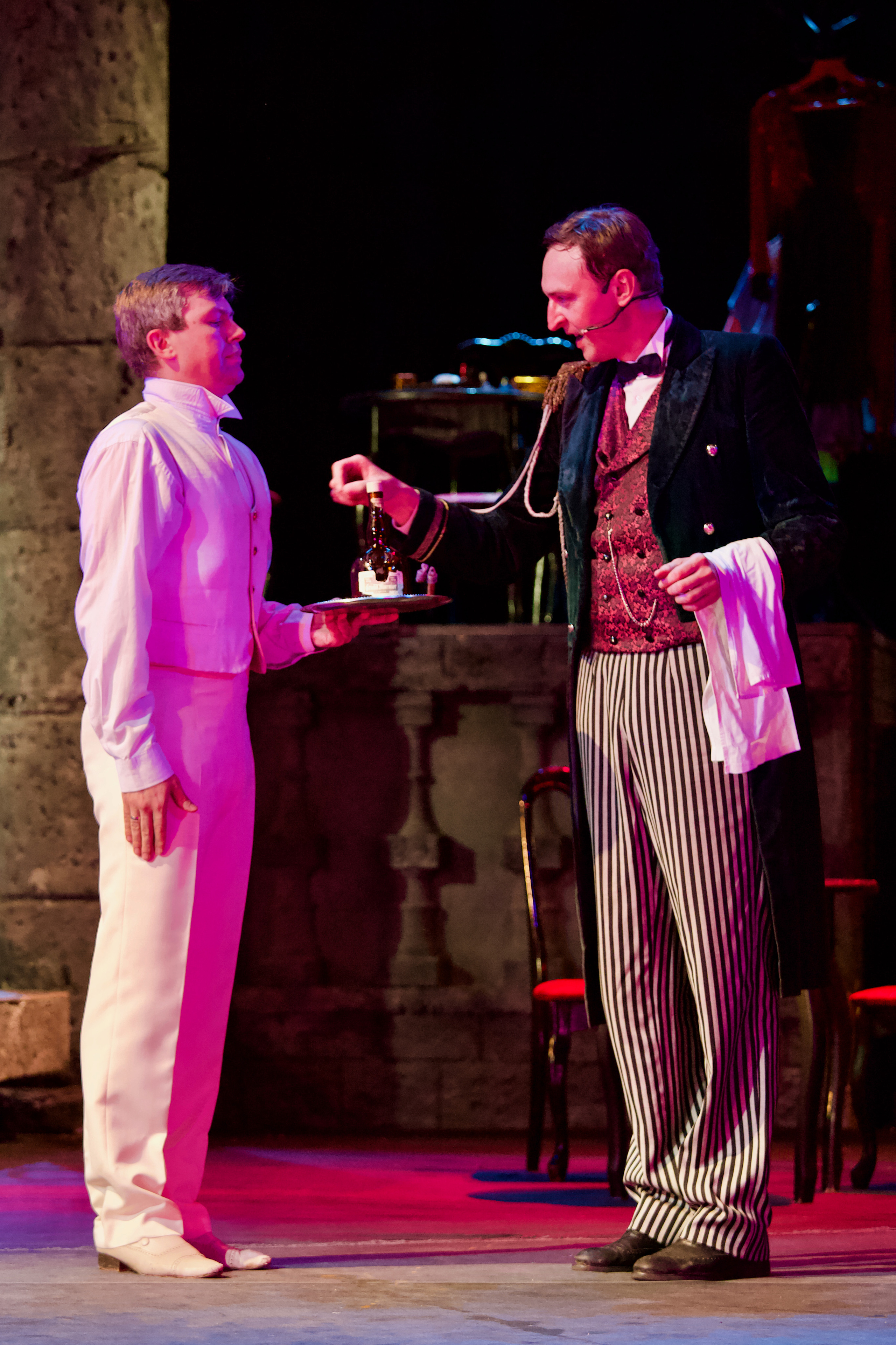 Театр Моссовета — Странная история доктора Джекила и мистера Хайда. Сайт фотографа Сергея Абрамова