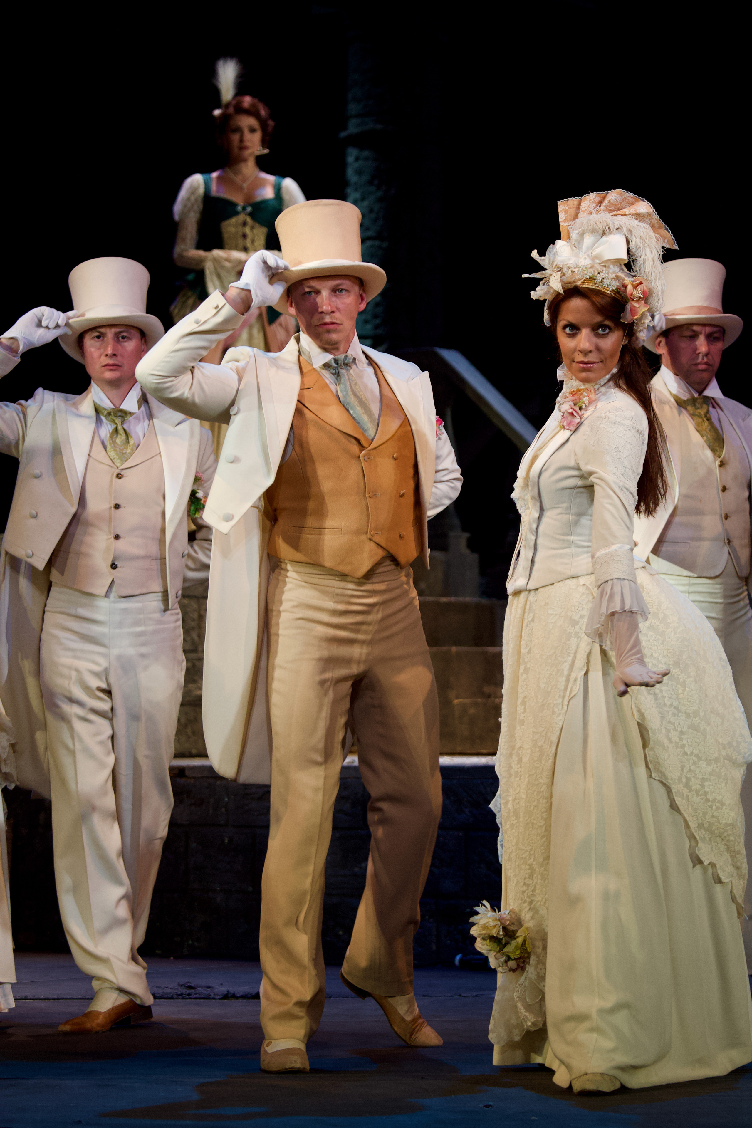 Театр Моссовета — Странная история доктора Джекила и мистера Хайда. Сайт фотографа Сергея Абрамова