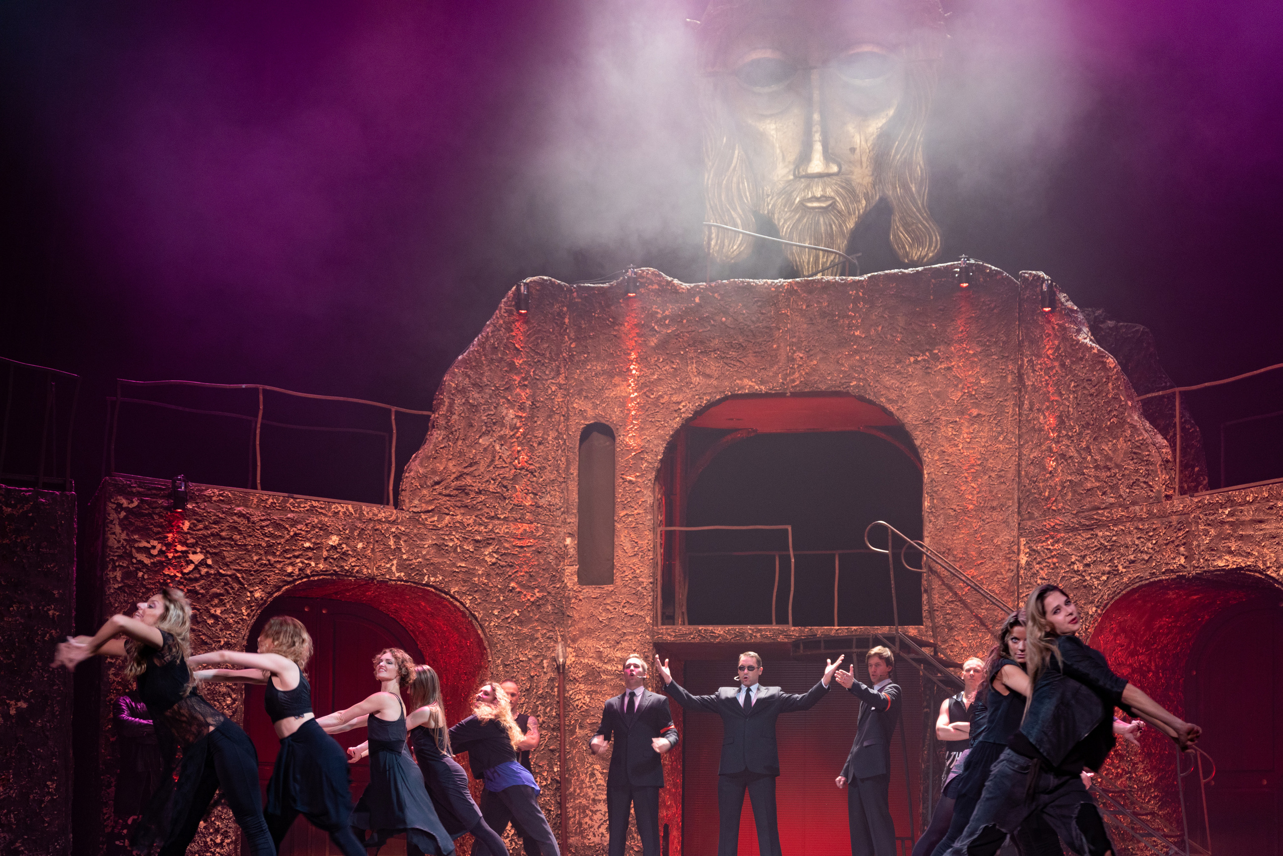 Театр Моссовета: Иисус Христос — Супервезда: 30 лет на сцене. Сайт фотографа Сергея Абрамова