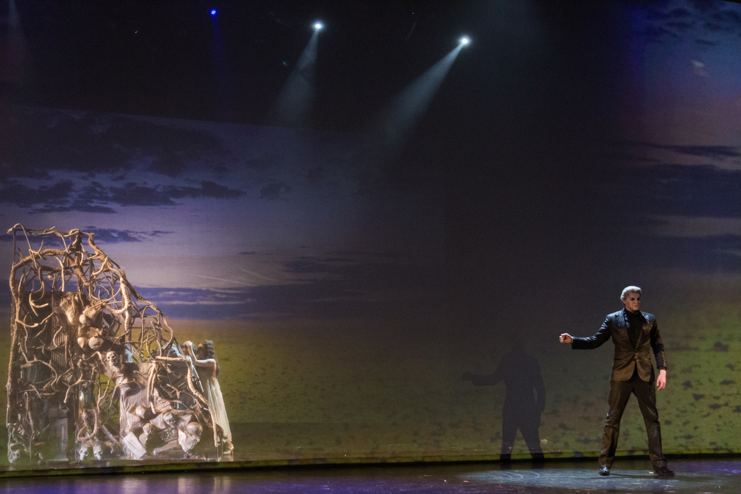 Makers Lab: Мастер и Маргарита. Сайт фотографа Сергея Абрамова