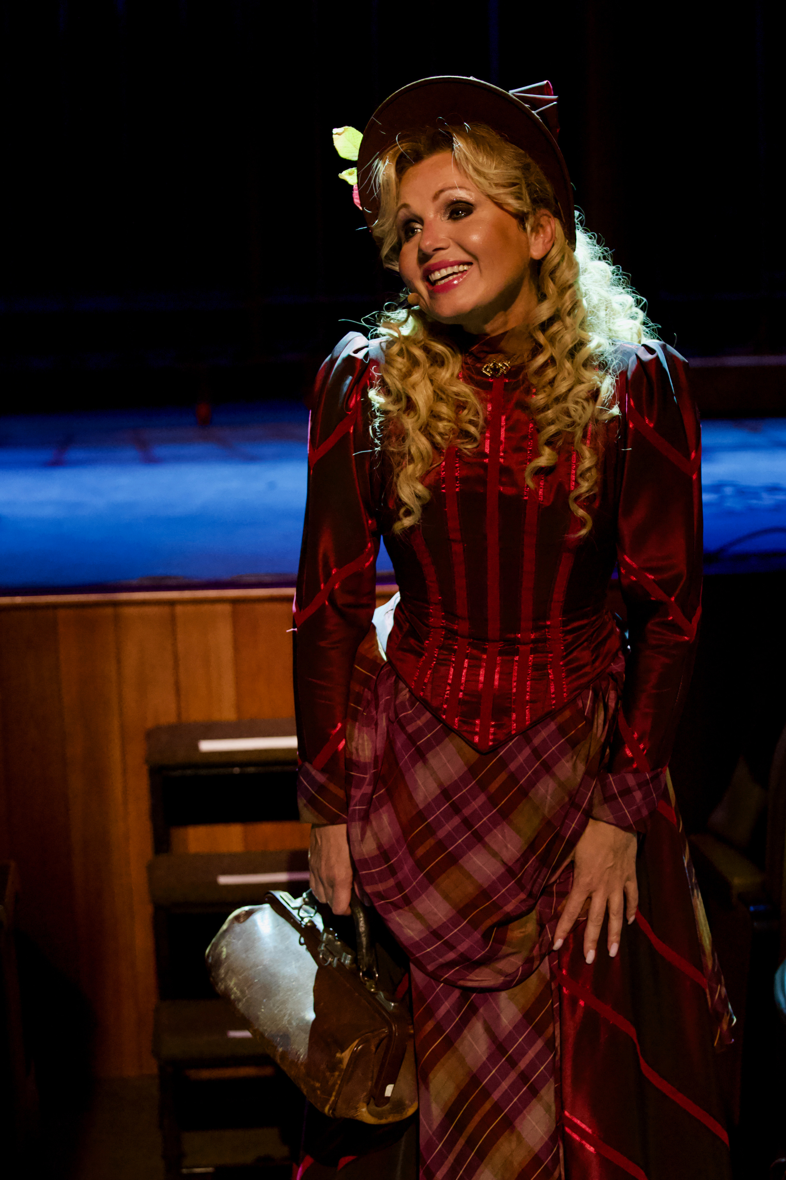 Театр Моссовета — Странная история доктора Джекила и мистера Хайда. Сайт фотографа Сергея Абрамова