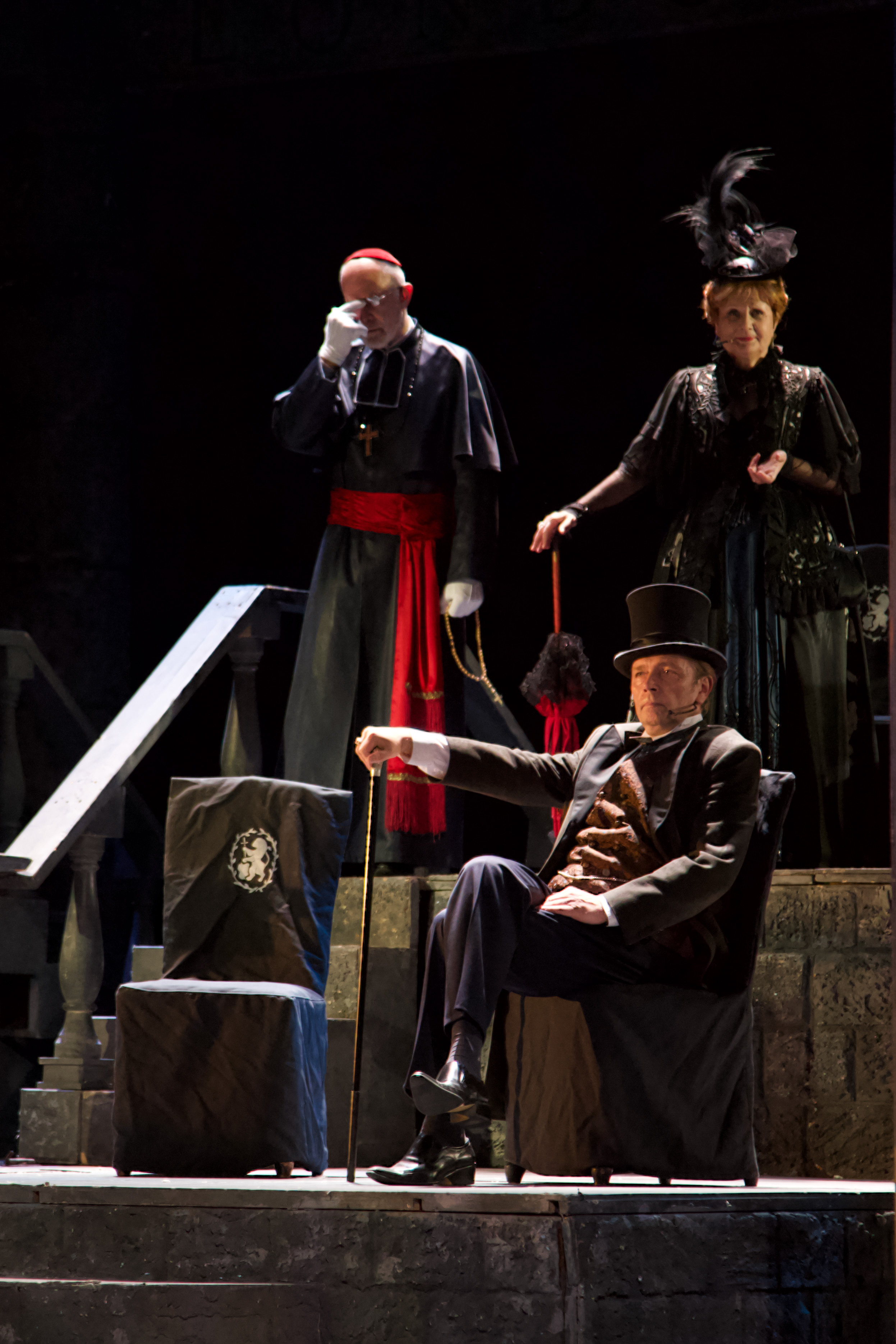 Театр Моссовета — Странная история доктора Джекила и мистера Хайда. Сайт фотографа Сергея Абрамова