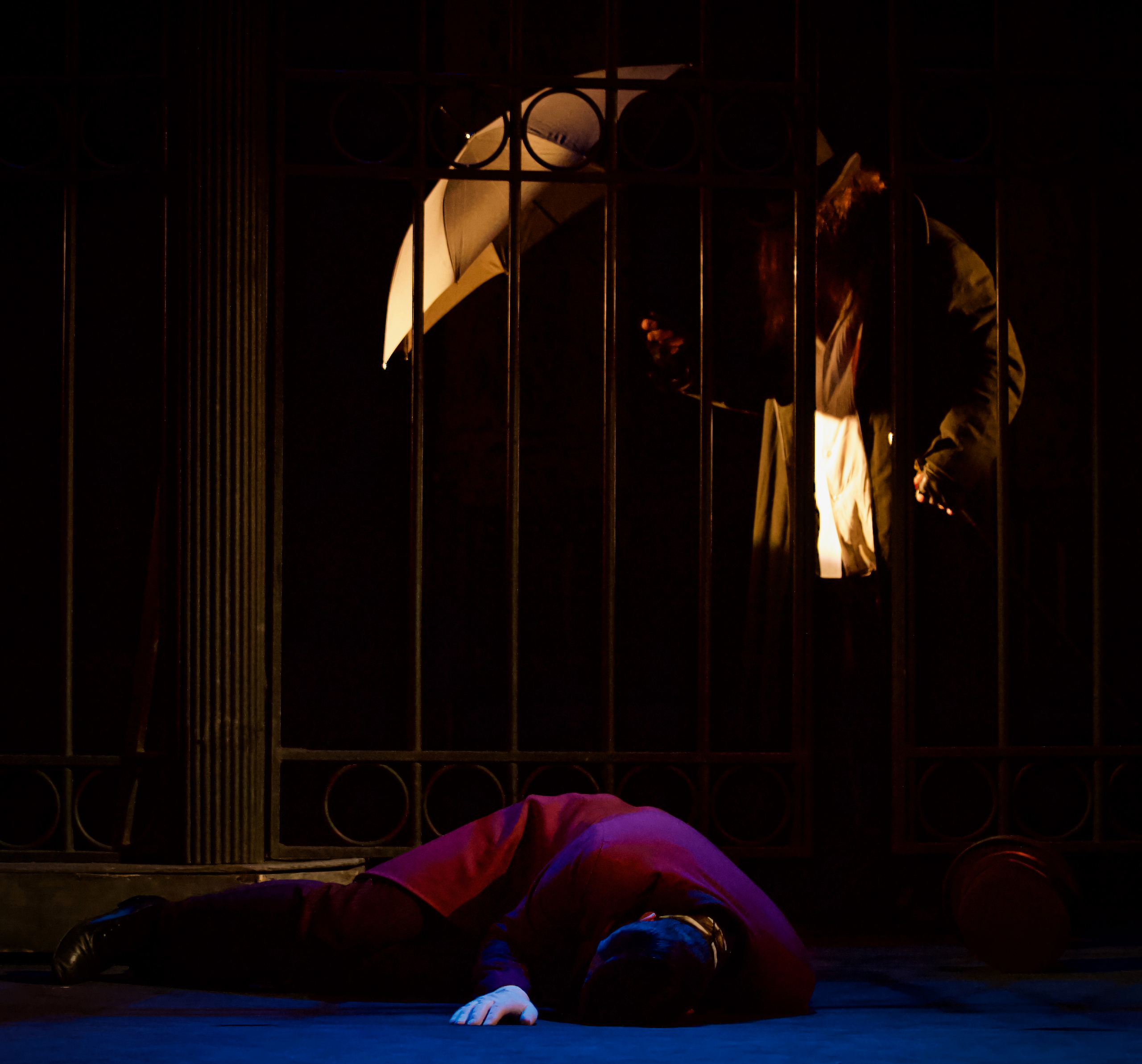 Театр Моссовета — Странная история доктора Джекила и мистера Хайда. Сайт фотографа Сергея Абрамова