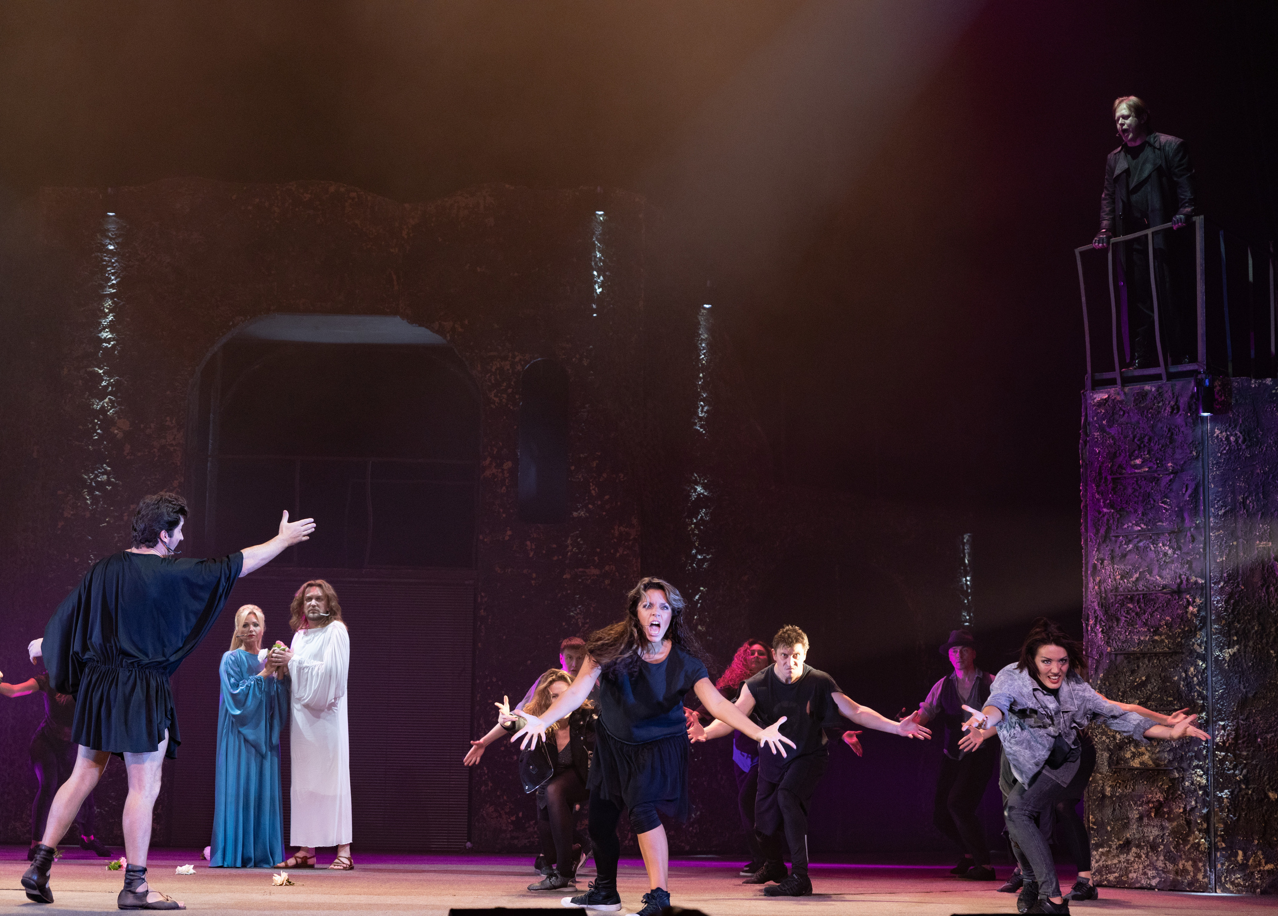 Театр Моссовета: Иисус Христос — Супервезда: 30 лет на сцене. Сайт фотографа Сергея Абрамова