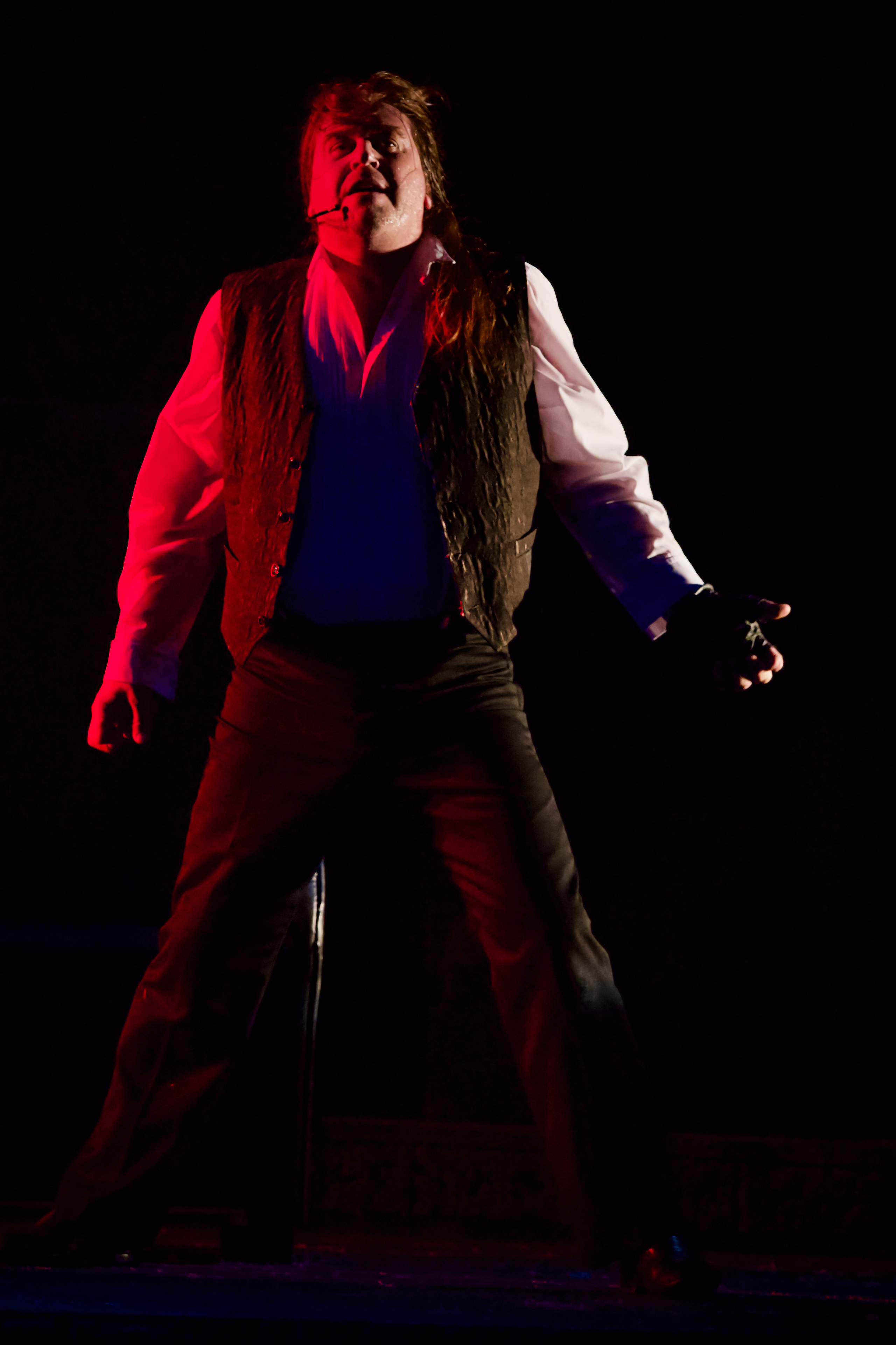 Театр Моссовета — Странная история доктора Джекила и мистера Хайда. Сайт фотографа Сергея Абрамова