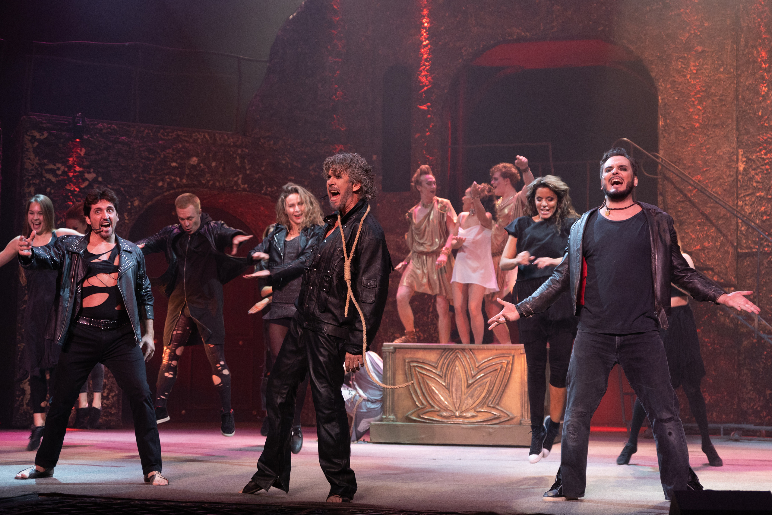 Театр Моссовета: Иисус Христос — Супервезда: 30 лет на сцене. Сайт фотографа Сергея Абрамова