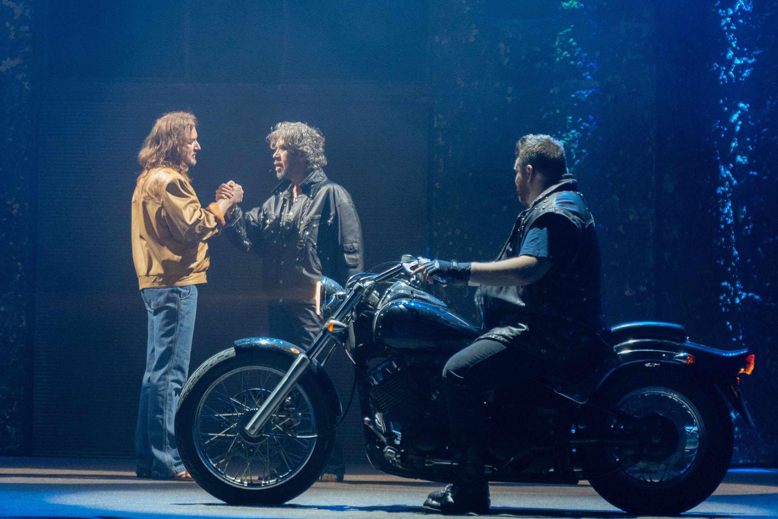 Театр Моссовета: Иисус Христос — Супервезда: 30 лет на сцене. Сайт фотографа Сергея Абрамова