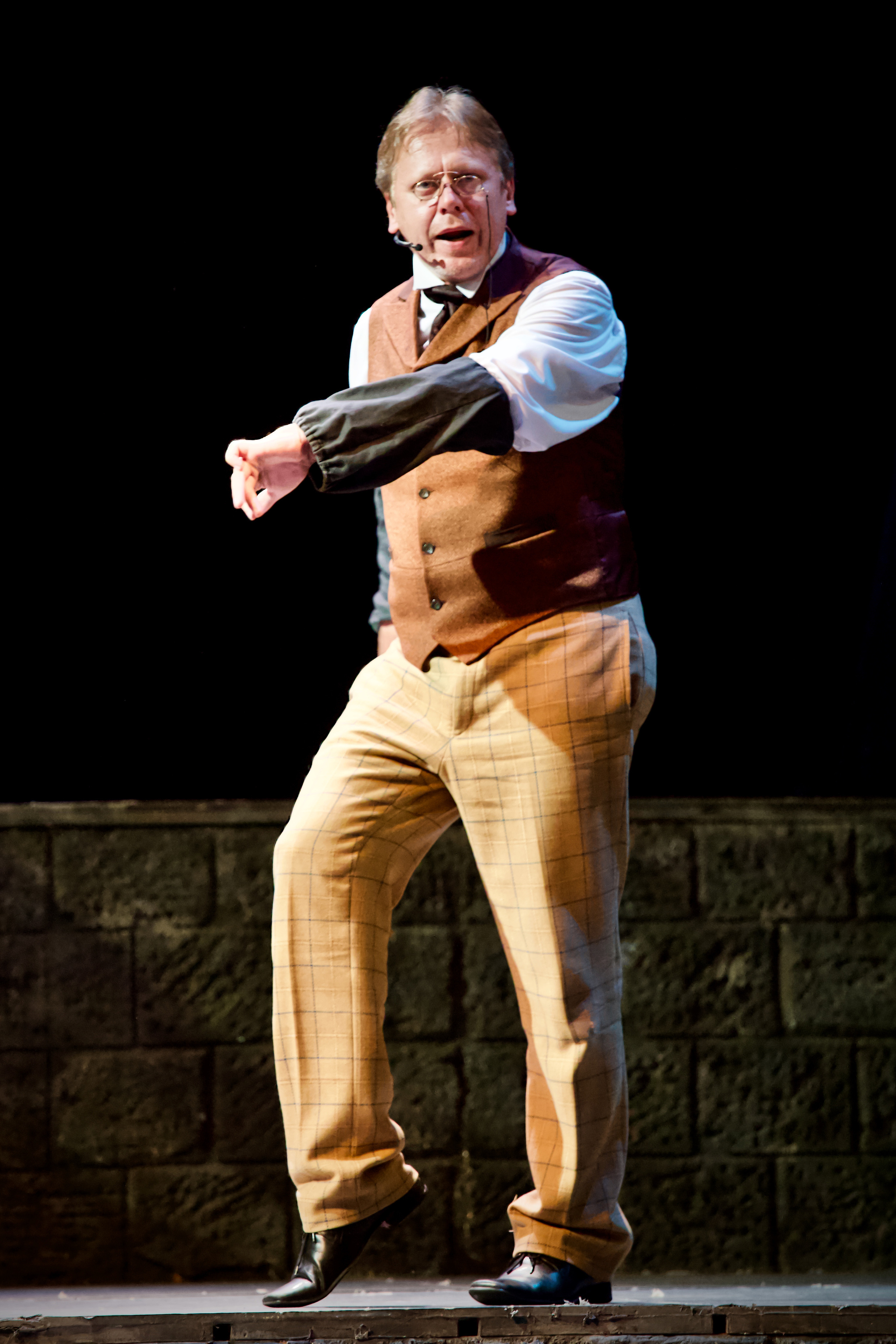 Театр Моссовета — Странная история доктора Джекила и мистера Хайда. Сайт фотографа Сергея Абрамова