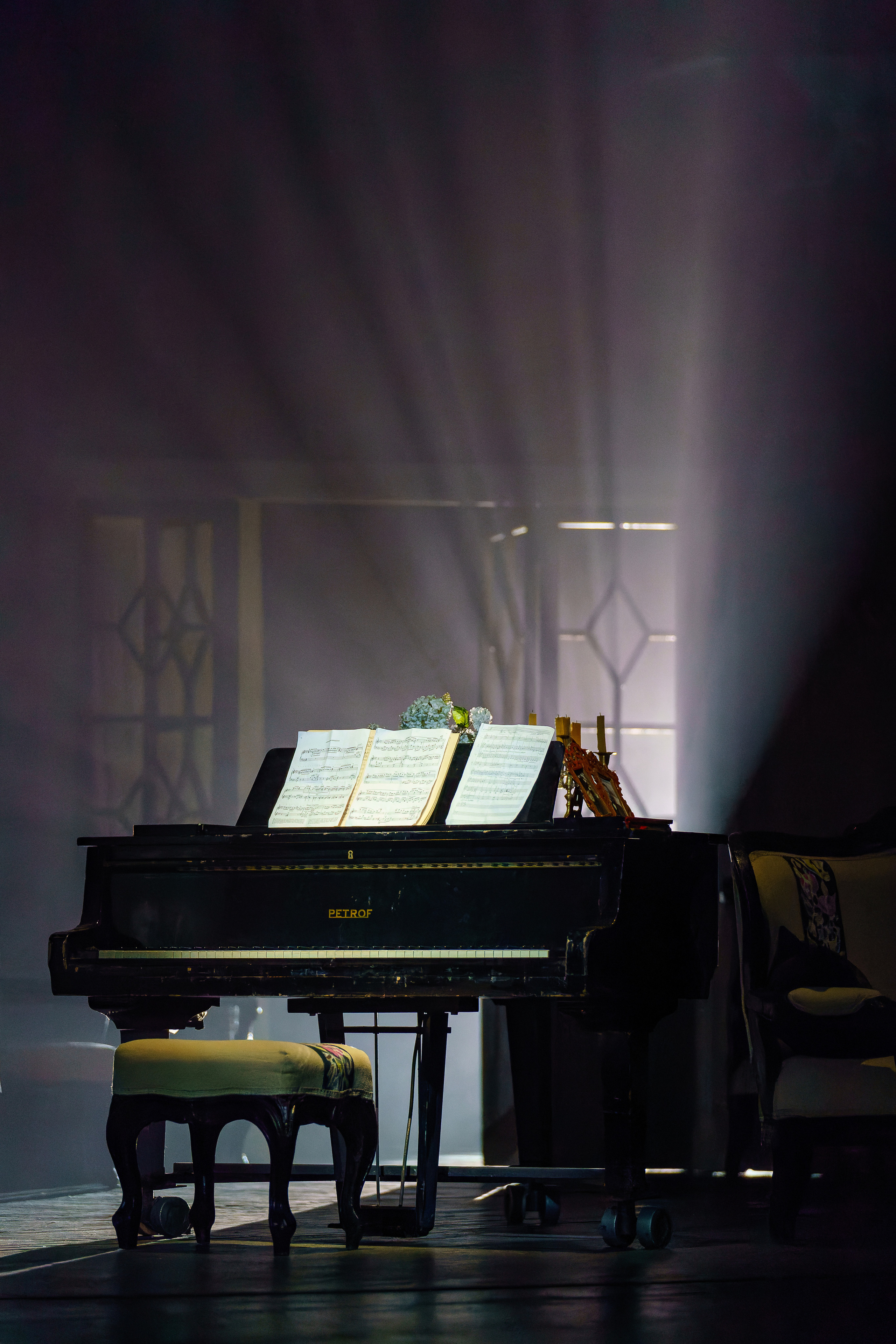 МХАТ Горького: Розовое платье Пресс показ 7 октября 2021 года. Сайт фотографа Сергея Абрамова