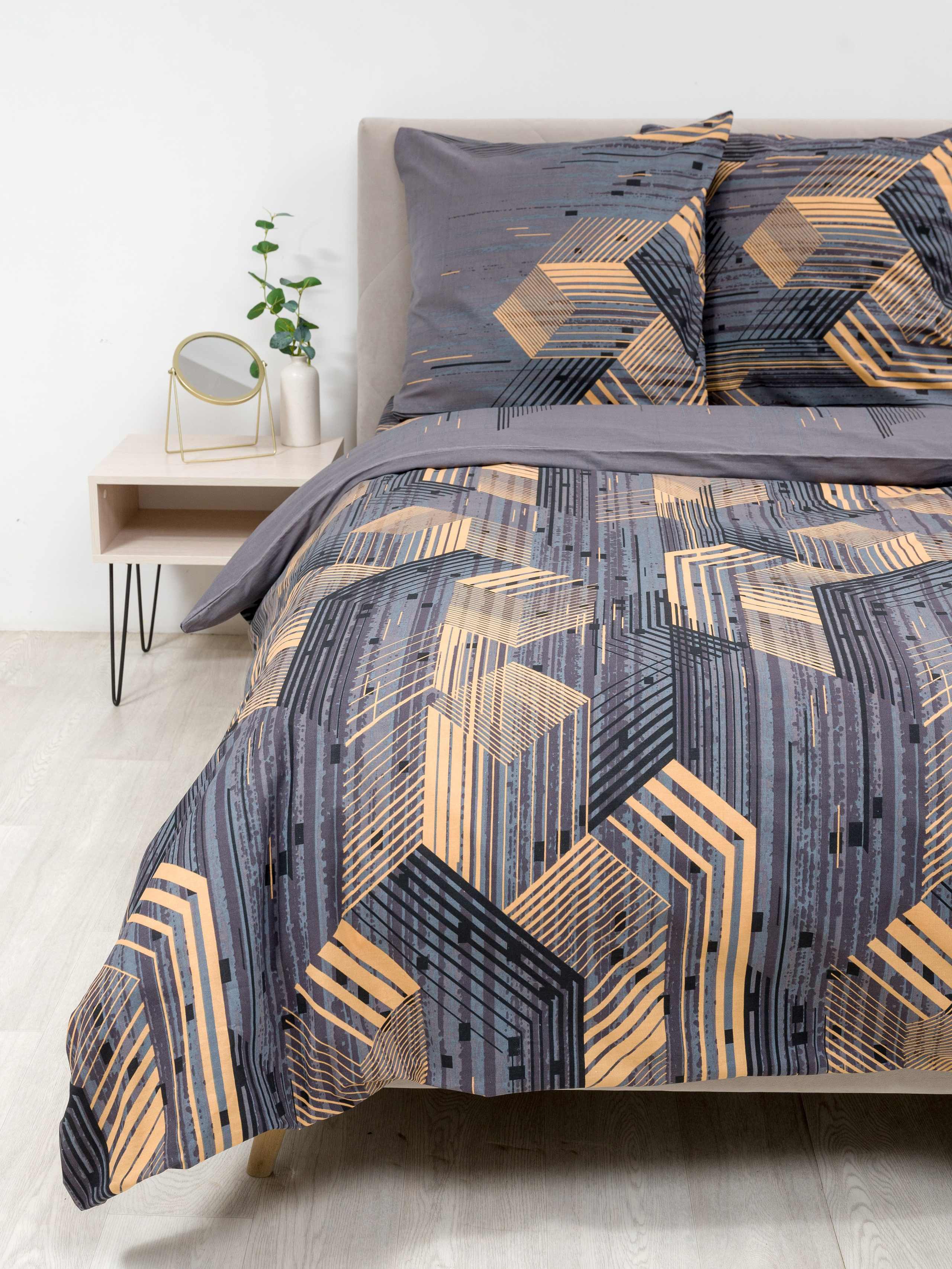 Съемка в студии «Изюм». Фотограф для маркетплейсов в г. Иваново Клещенок Юлия