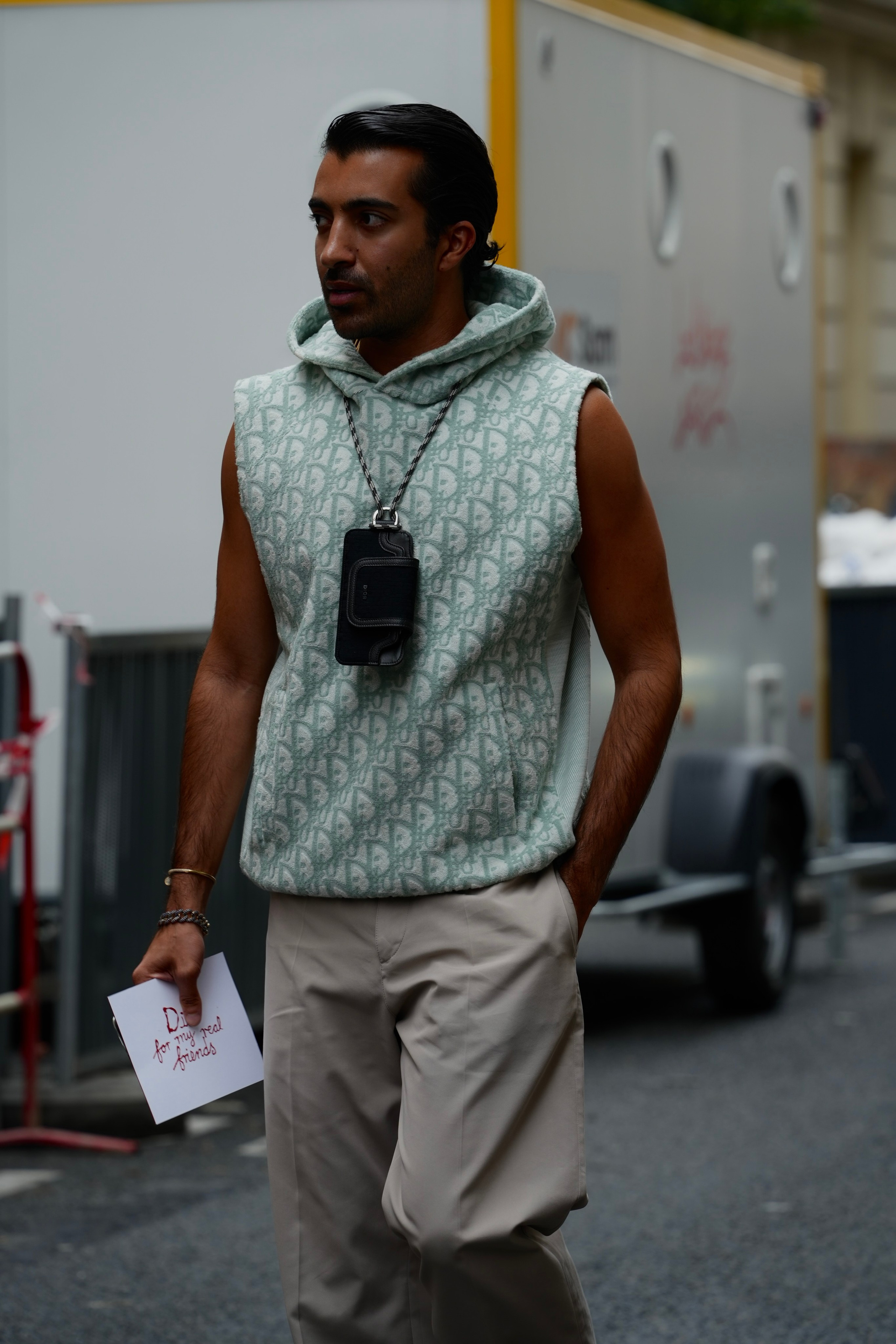 Paris SS'25. Photographer of your fashion moments