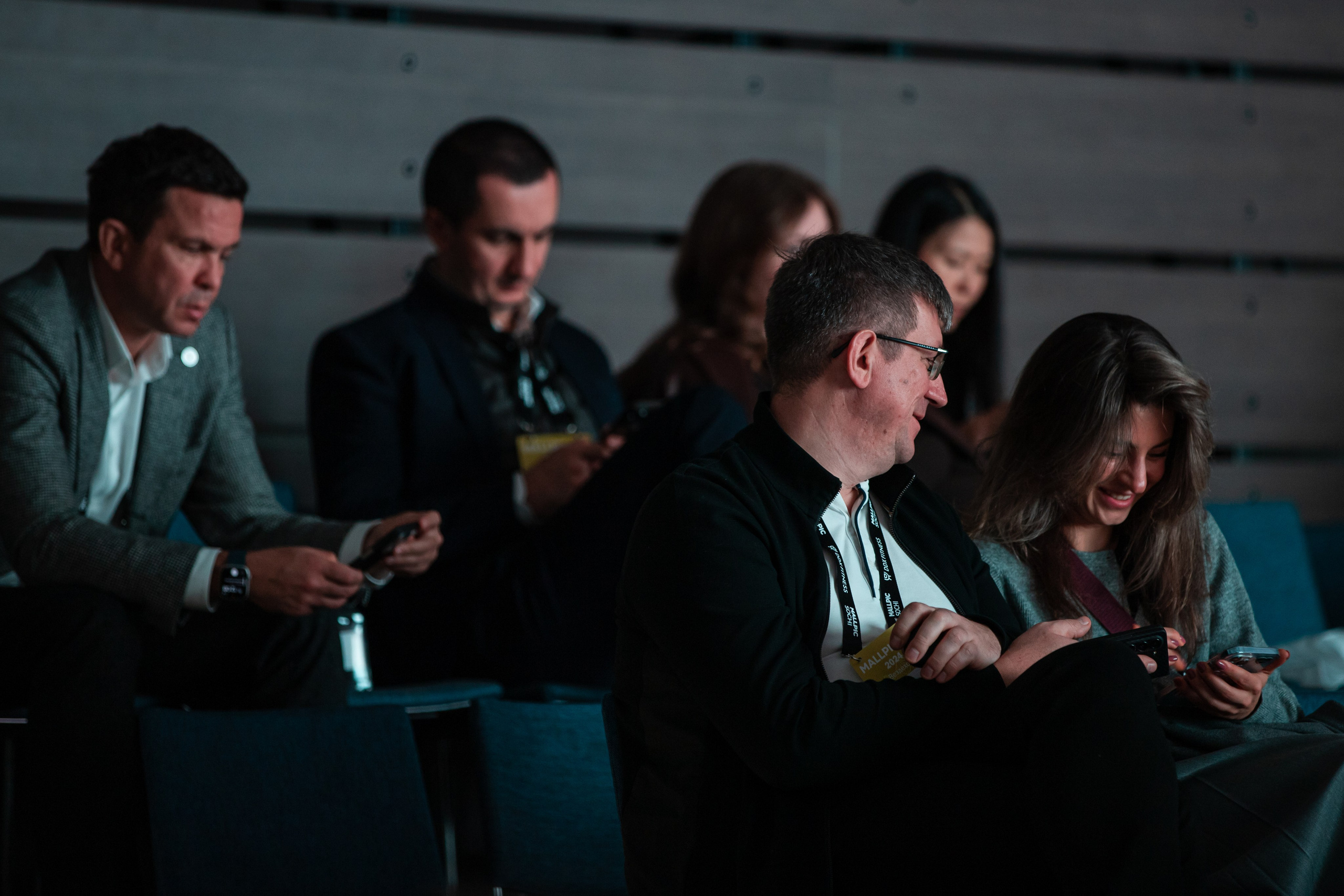 Сессия MALLPIC. Репортажный и fashion фотограф в Москве Сергей Бардин
