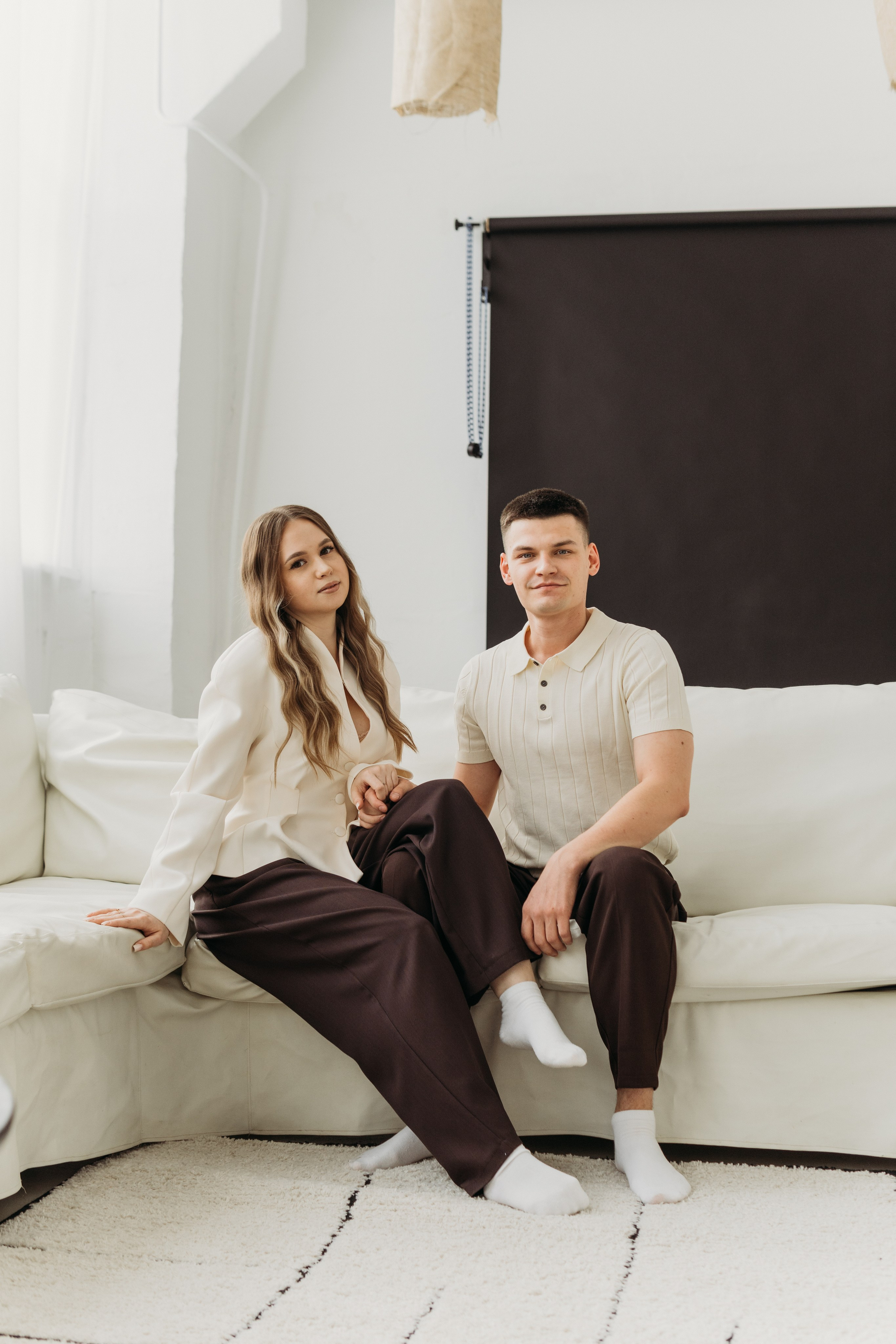 Danila & Olesya. Я — Алёна и я фотографирую красиво (е)