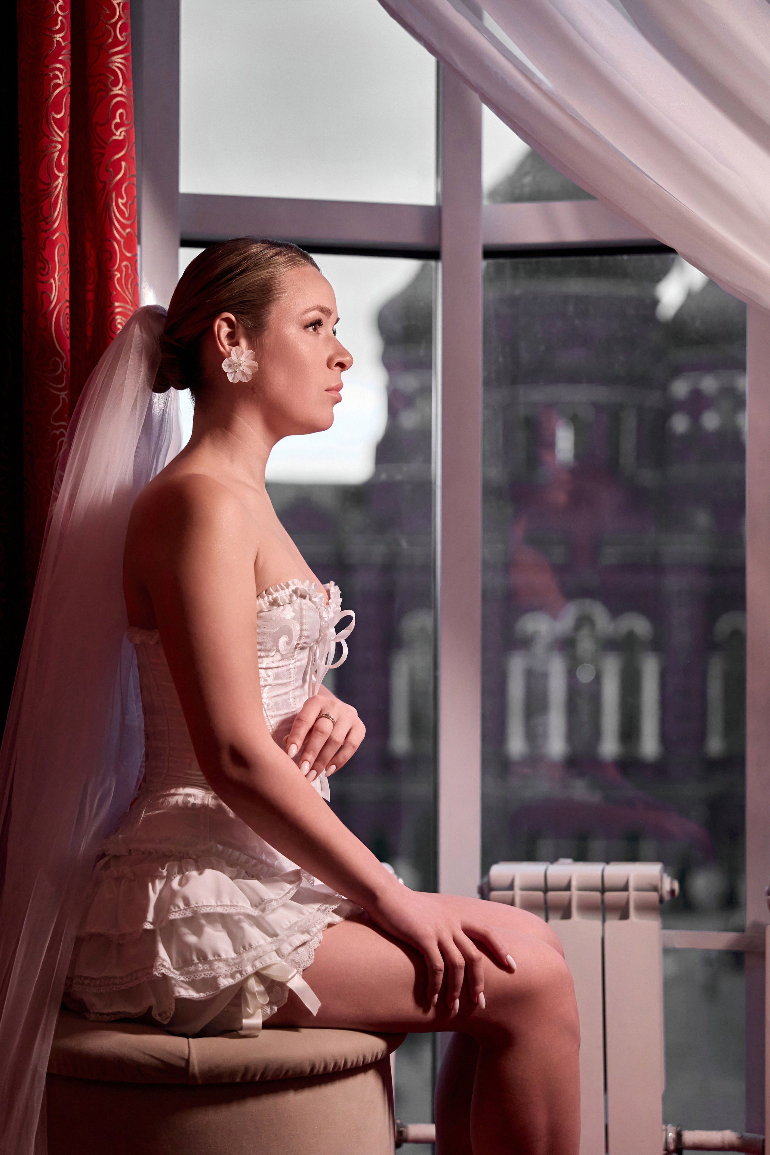 Утро невесты и свадебная фотосессия в гостинице