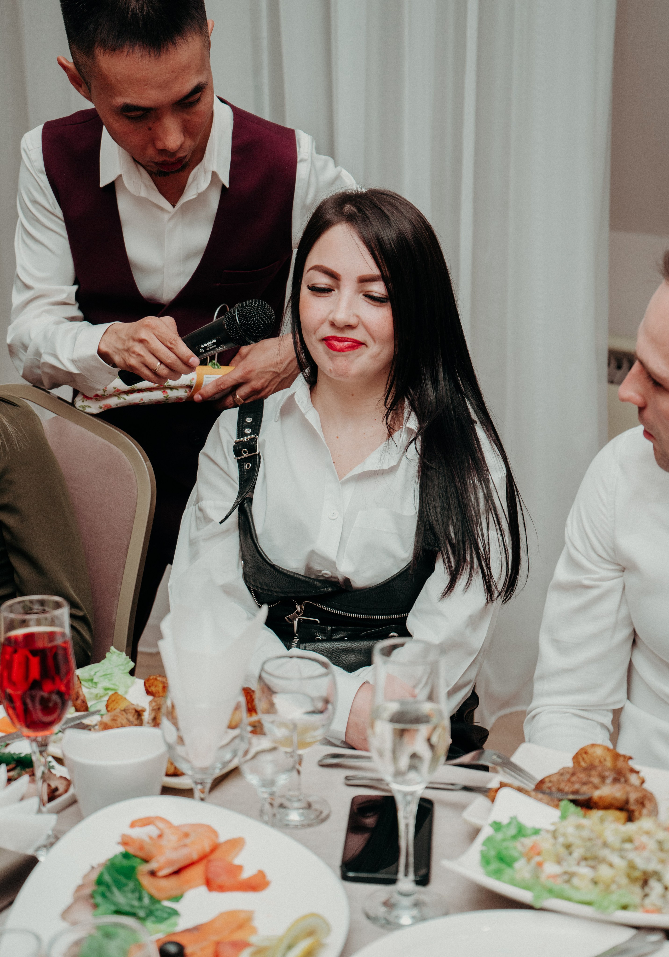 Фотографии с свадебного банкета Якова и Екатерины. Фотограф в Улан-Удэ. Свадебный фотограф в Улан-Удэ