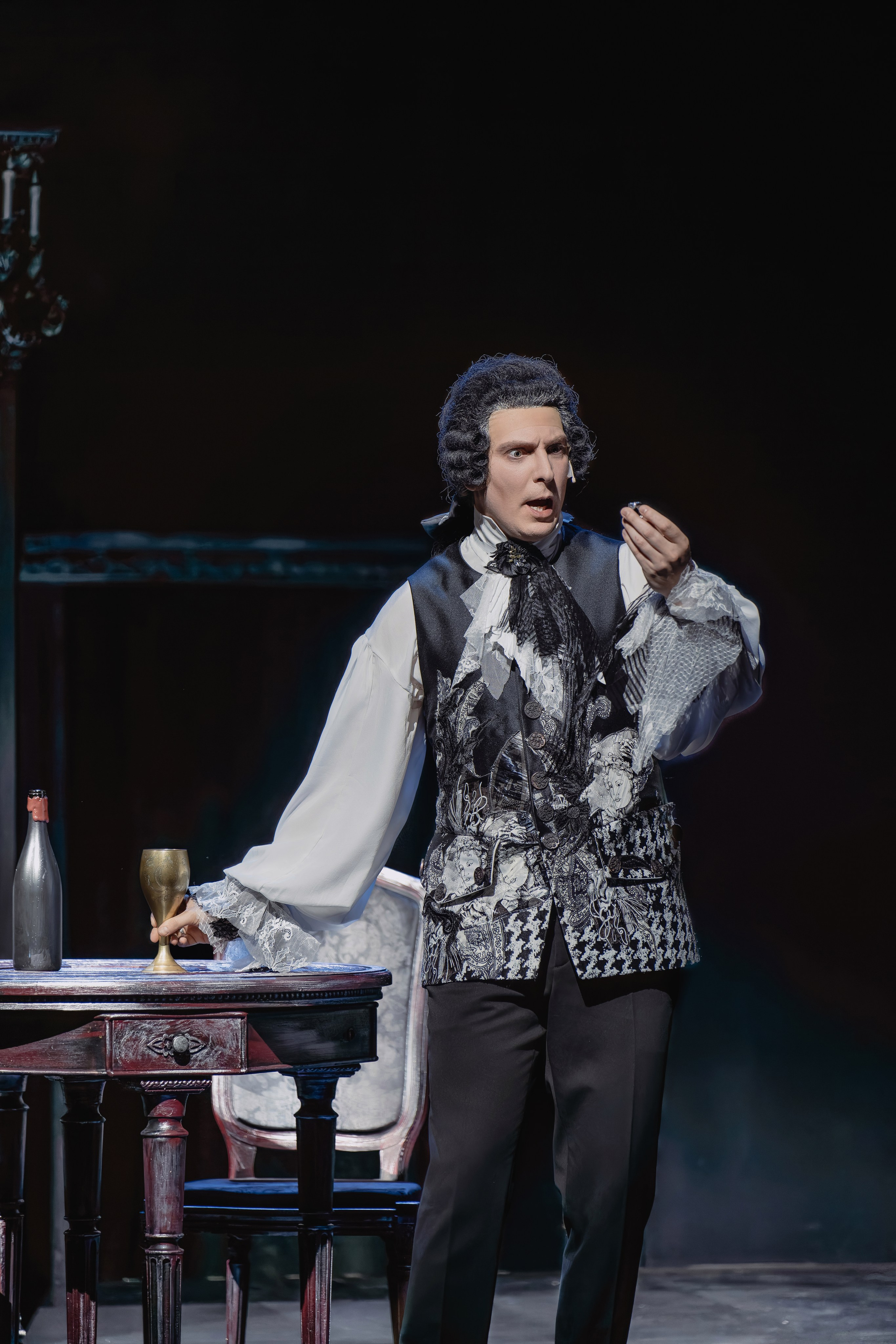 Театр Терезы Дуровой: Моцарт и Сальери. Сайт фотографа Сергея Абрамова