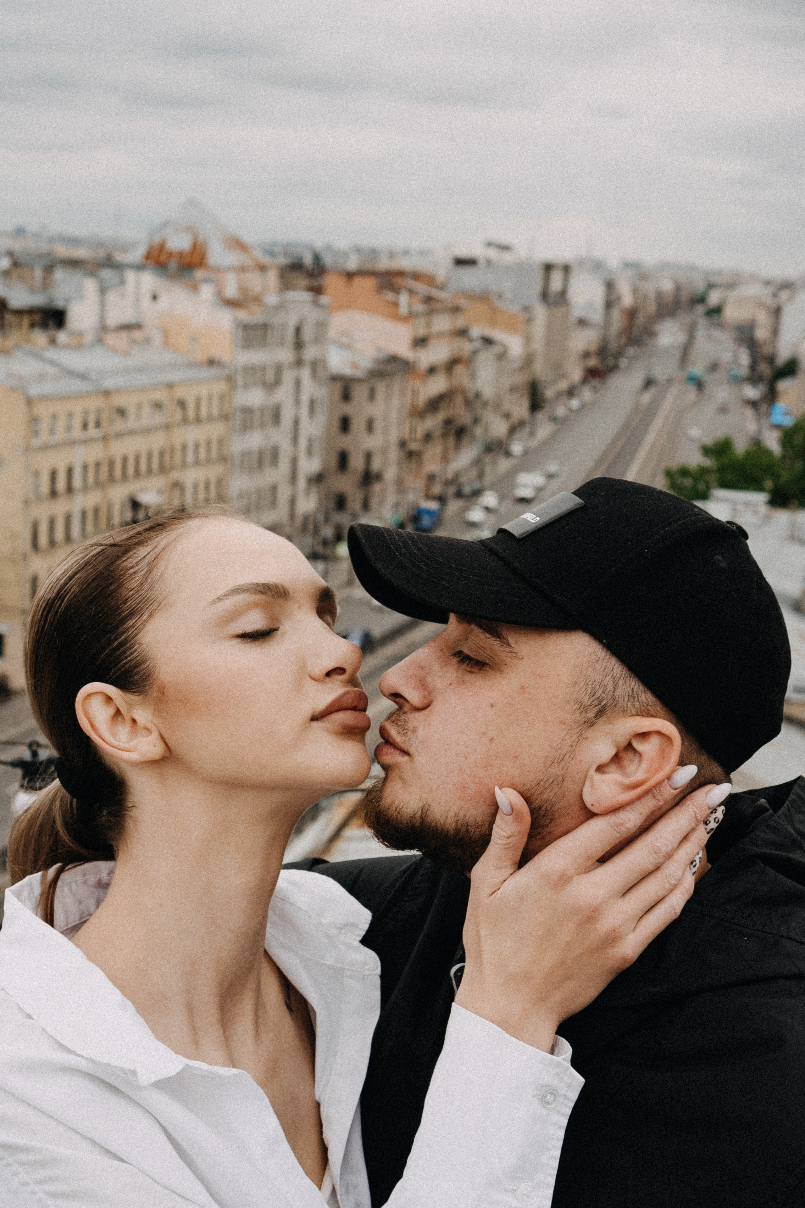 МЫ ГУЛЯЛИ ПРО КРЫШАМ ПИТЕРА. Профессиональный фотограф, Санкт-Петербург — Виктория Богомолова