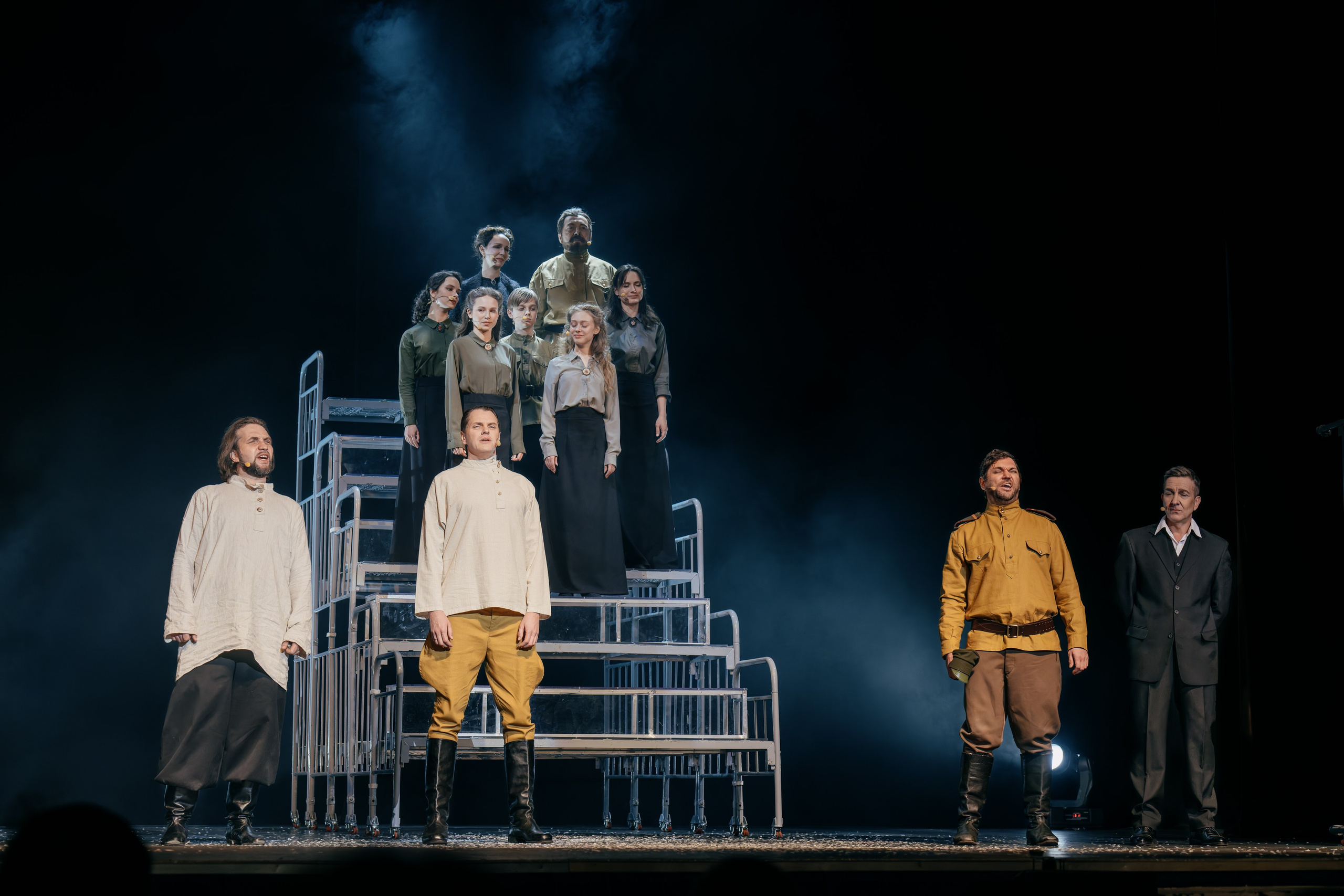 Театр Александра Рагулина: Последний Романовъ. Сайт фотографа Сергея Абрамова