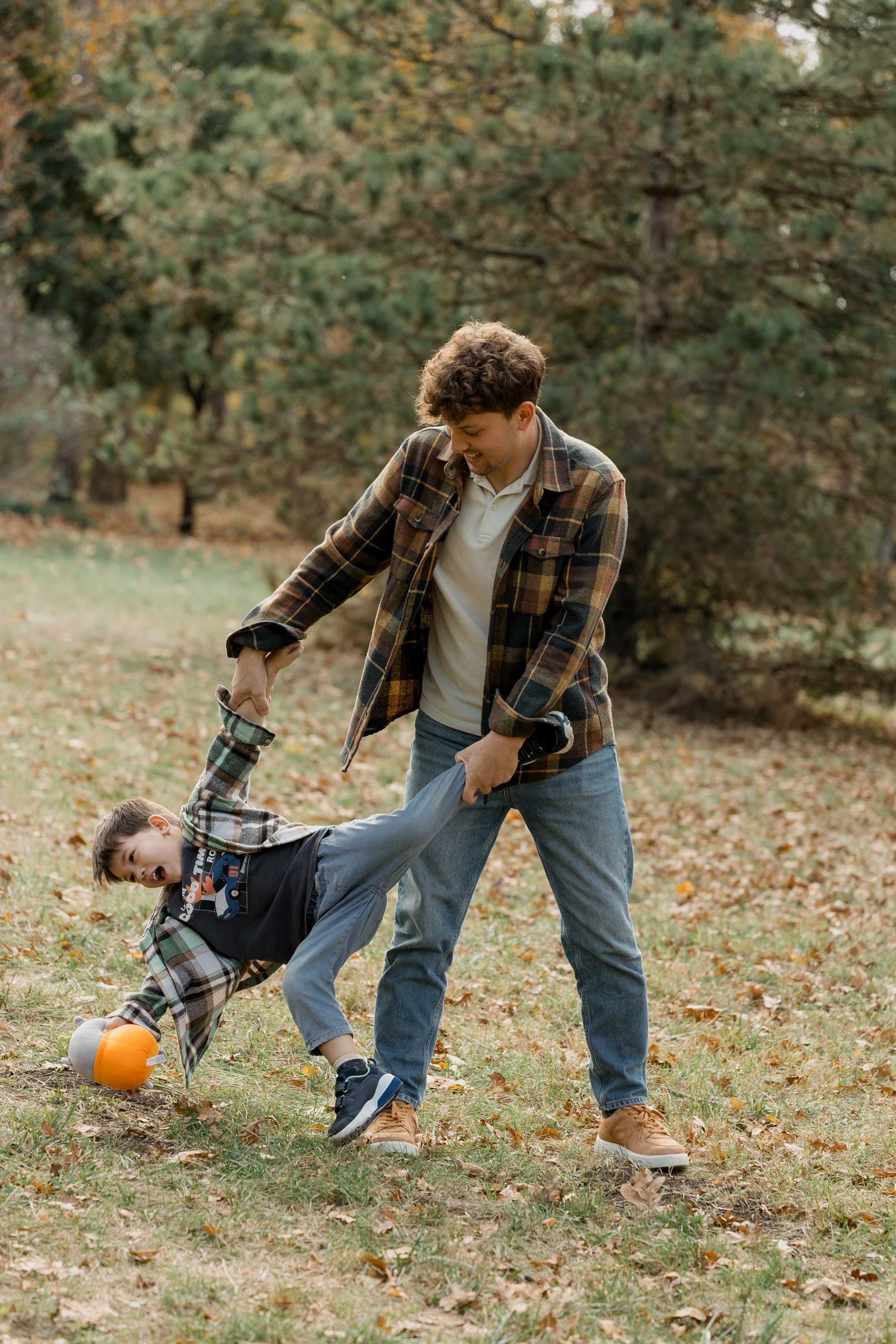 В поиске лягушек. Миленина Юлия Свадебный и семейный фотограф в Краснодаре