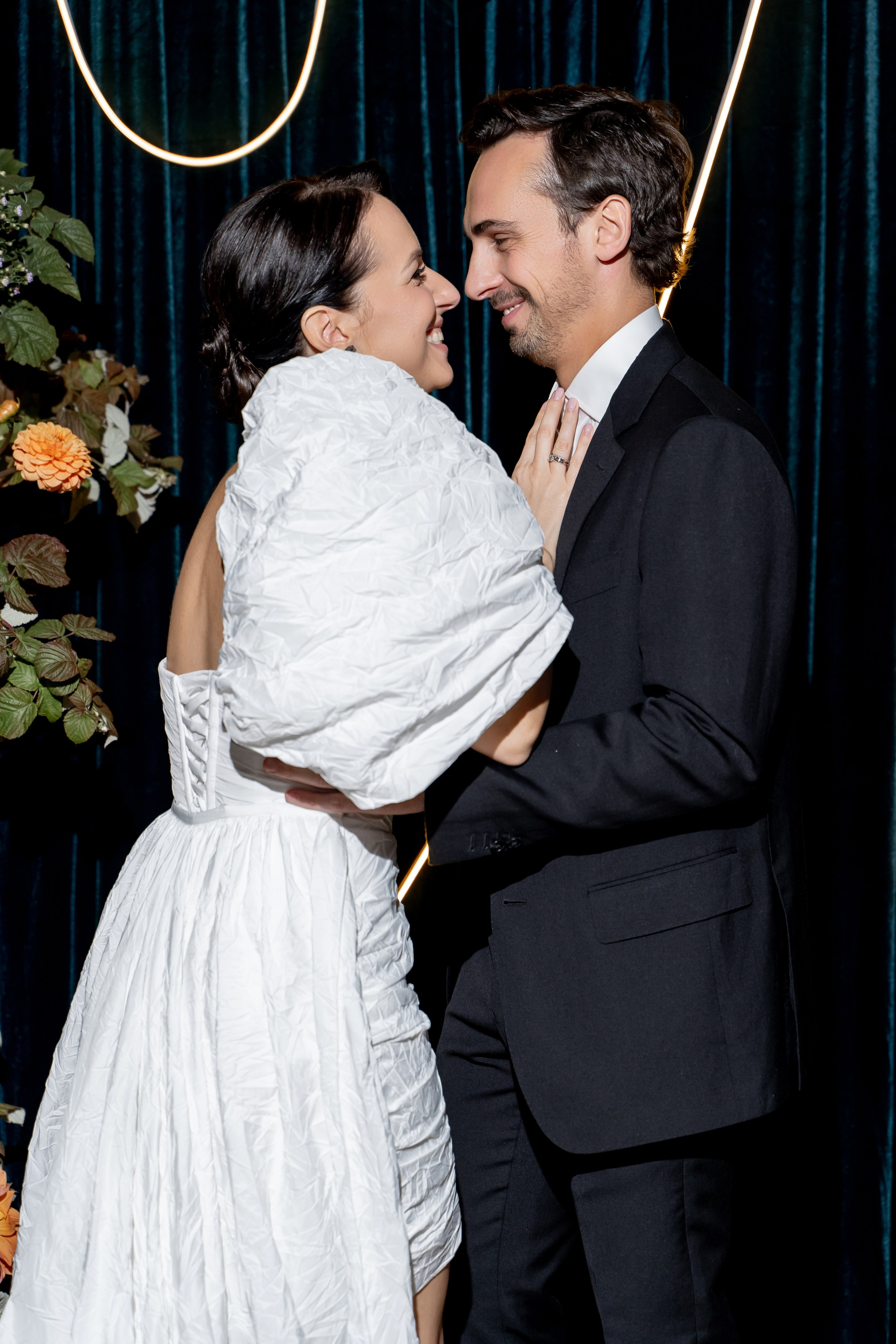 Репортаж мероприятия, репортажная съемка в Москве и Московской области, фотограф на мероприятие, фотосъемка юбилея, репортаж свадьбы, event, фотосессия на фотозоне, фотограф на юбилей, фотограф на день рождения, репортажный фотограф, съемка мероприятия, съемка на фотозоне, фотограф на корпоратив, фотограф на свадьбу, фотограф на детский праздник, фотограф на выпускной. Свадебный репортаж в лофте.